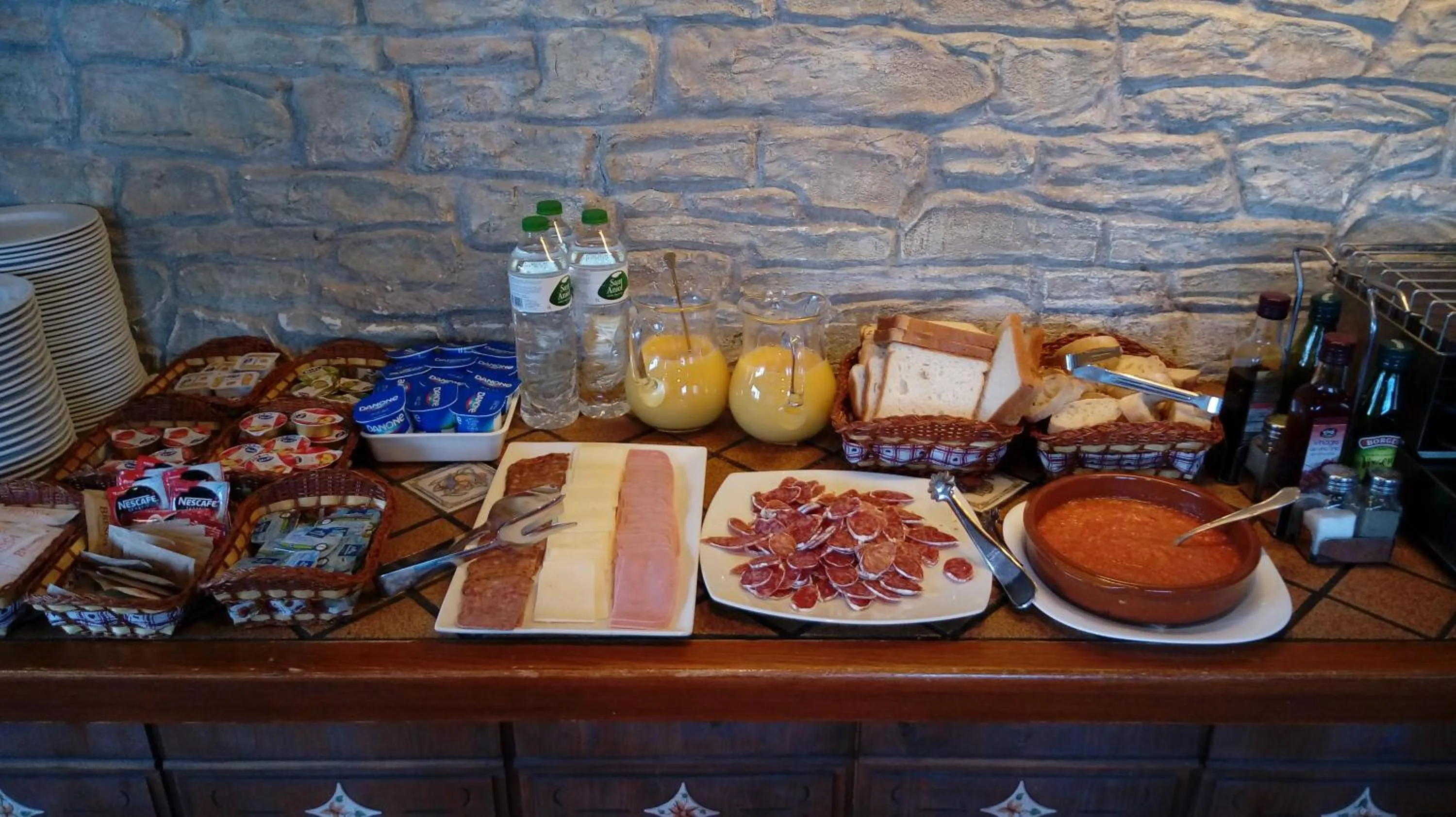 Breakfast in Hotel Roca