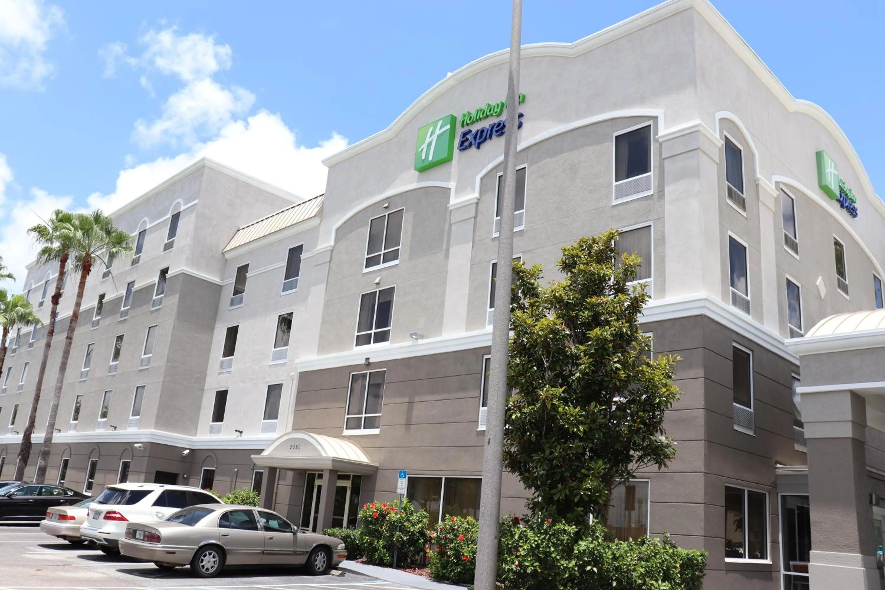 Property building in Holiday Inn Express Hotel & Suites Clearwater US 19 North by IHG