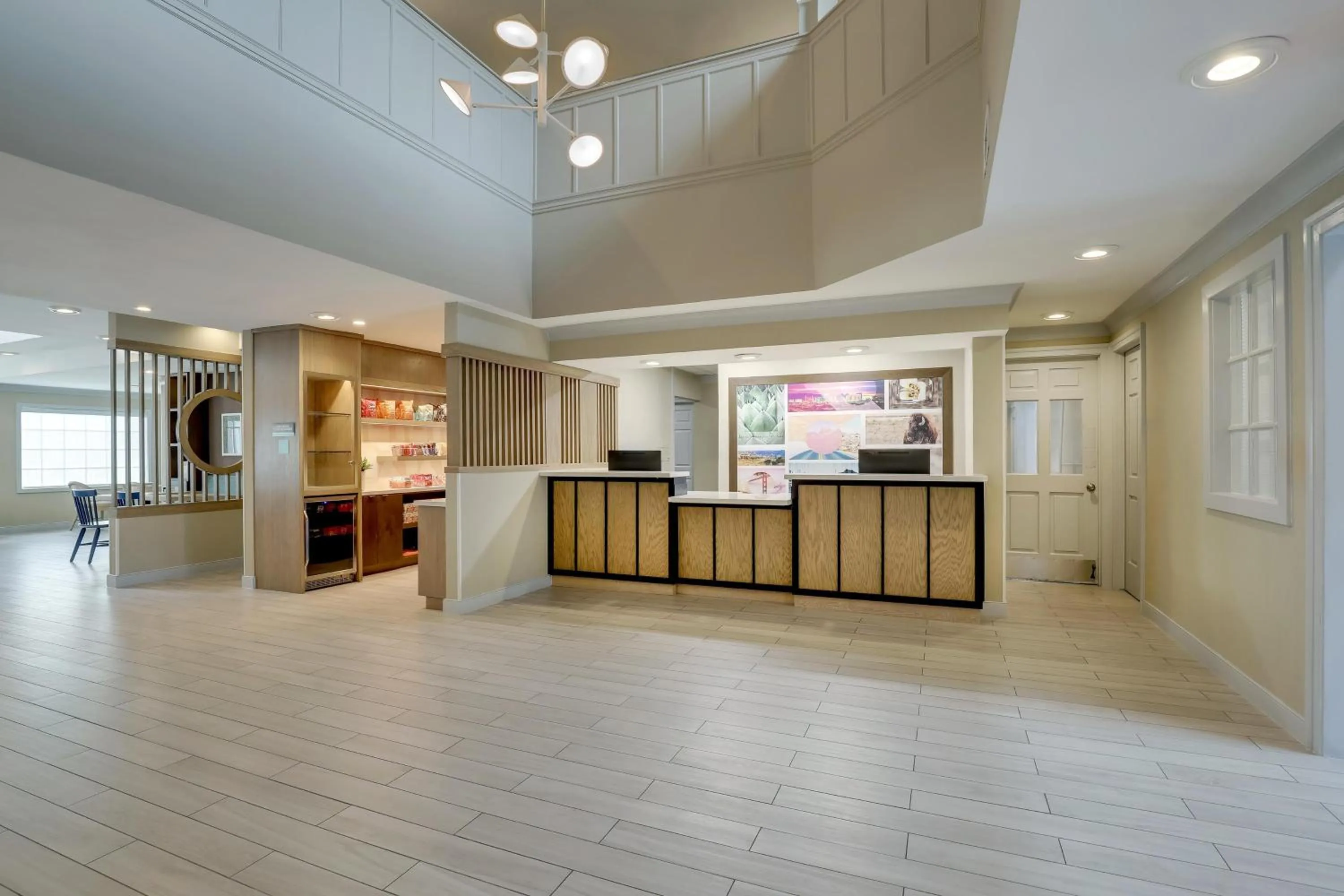 Lobby or reception in Sonesta ES Suites San Jose - Airport