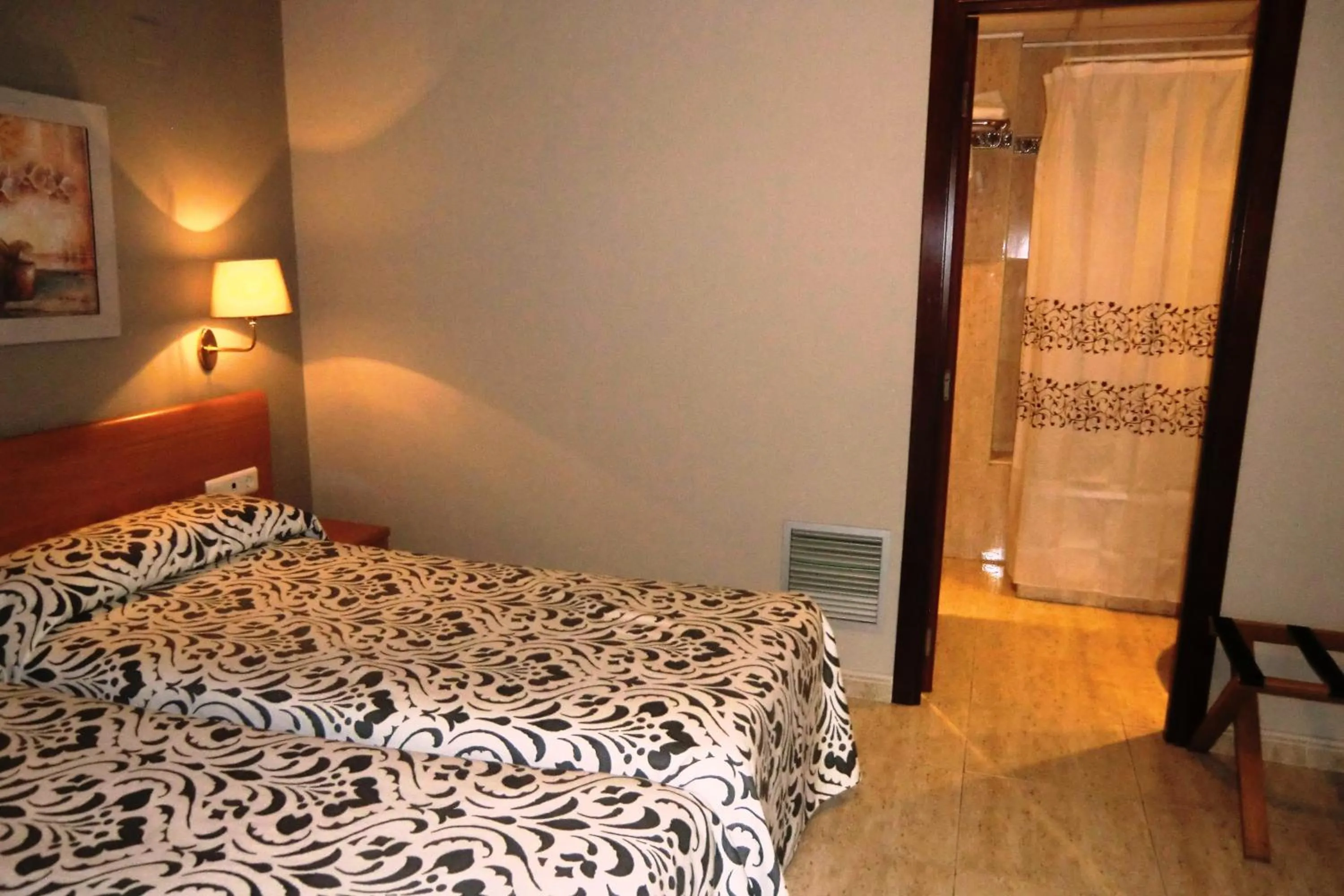 Decorative detail, Bed in Hotel Vila Mar