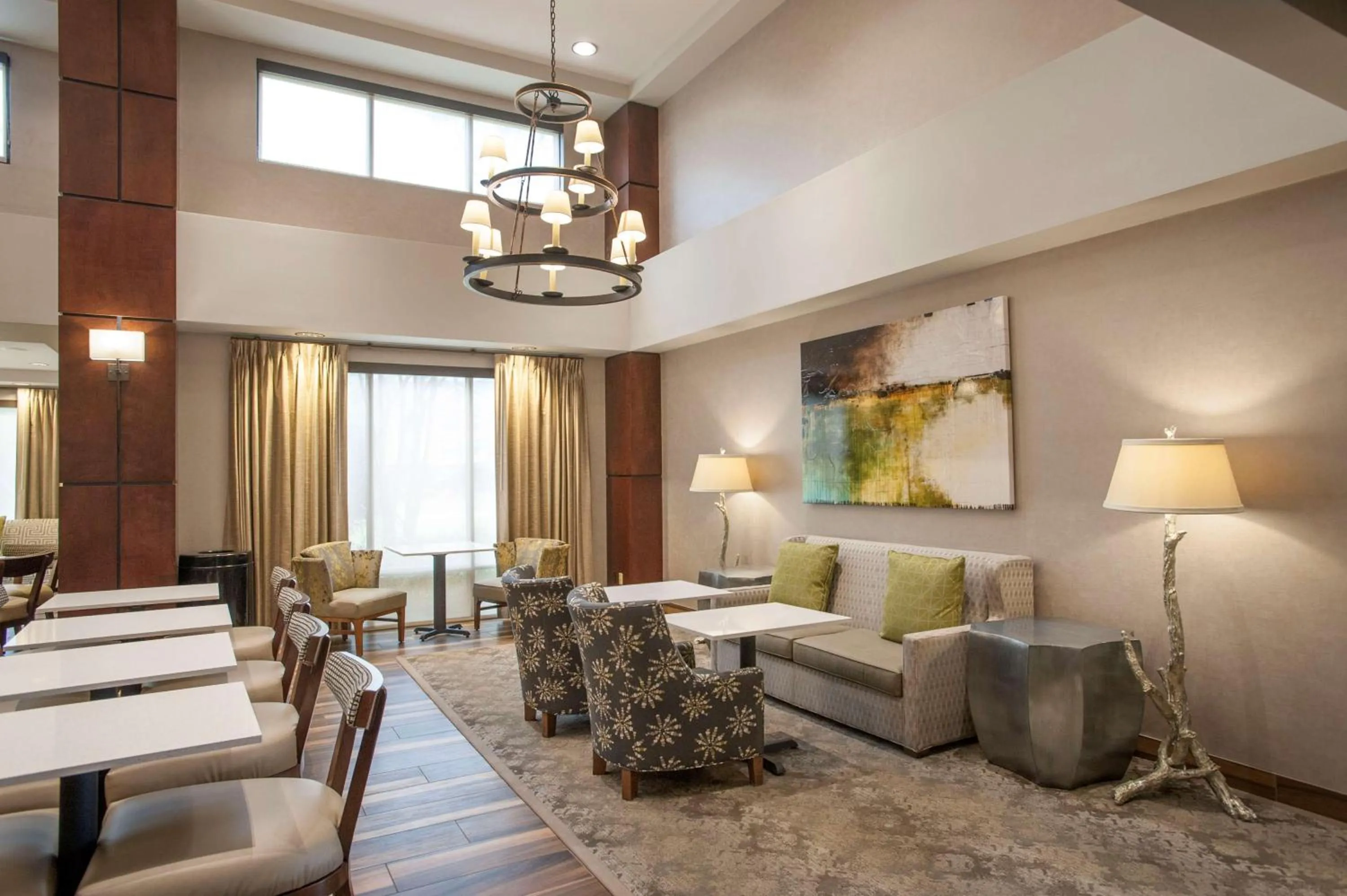 Lobby or reception in Hampton Inn & Suites Mobile Providence Park/Airport