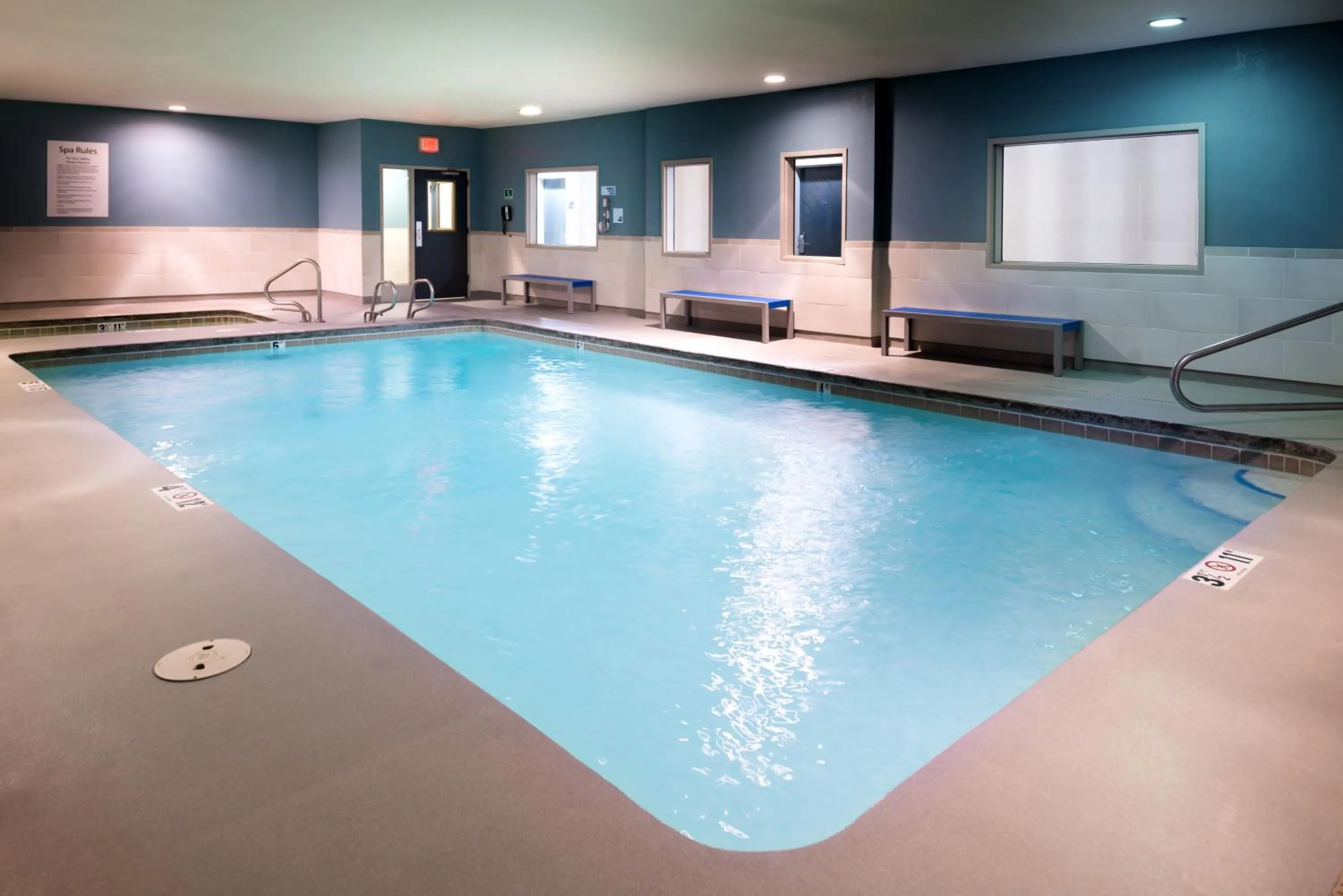 Swimming pool in Holiday Inn Express & Suites Alamogordo Highway 54/70 by IHG