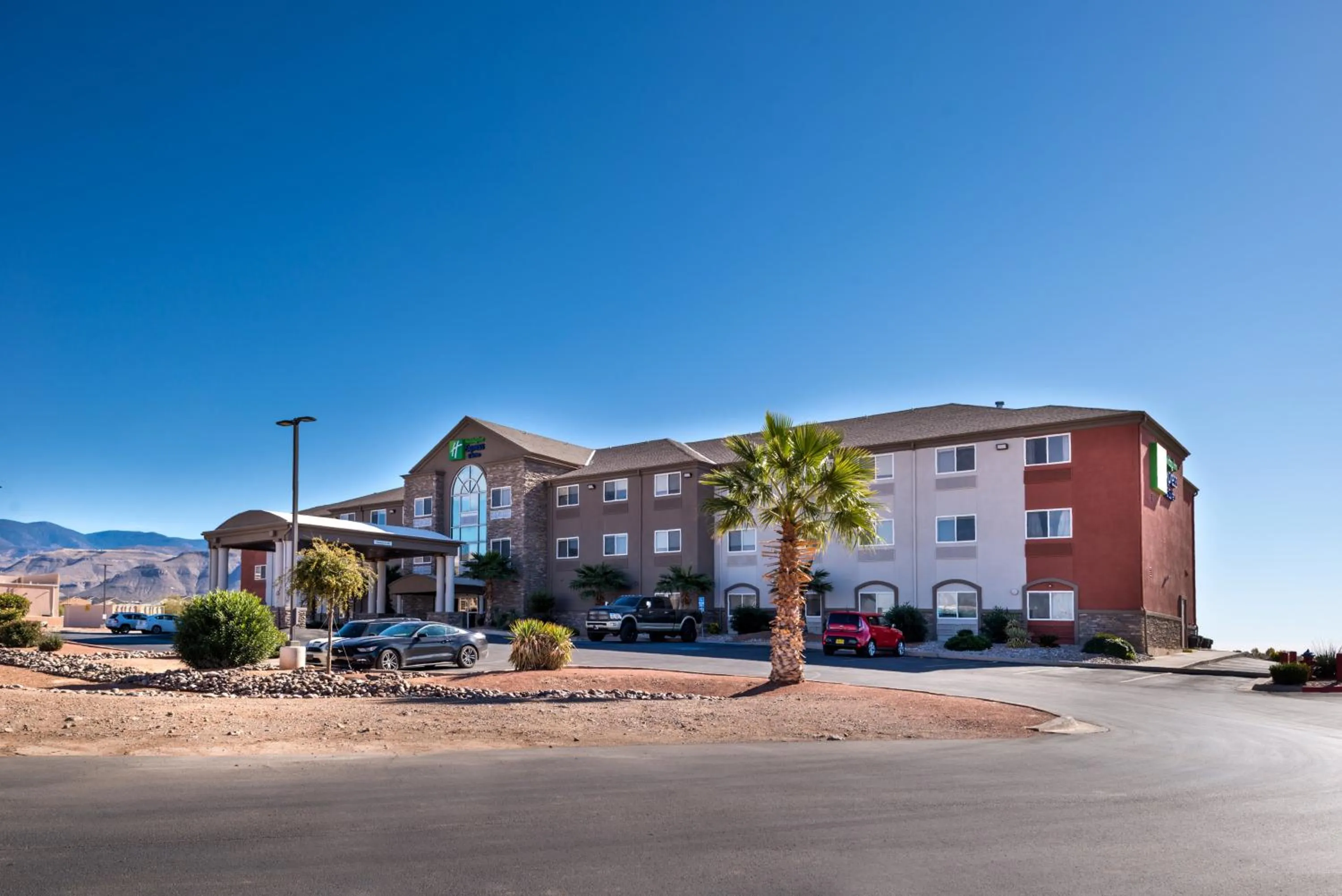 Property building in Holiday Inn Express & Suites Alamogordo Highway 54/70 by IHG