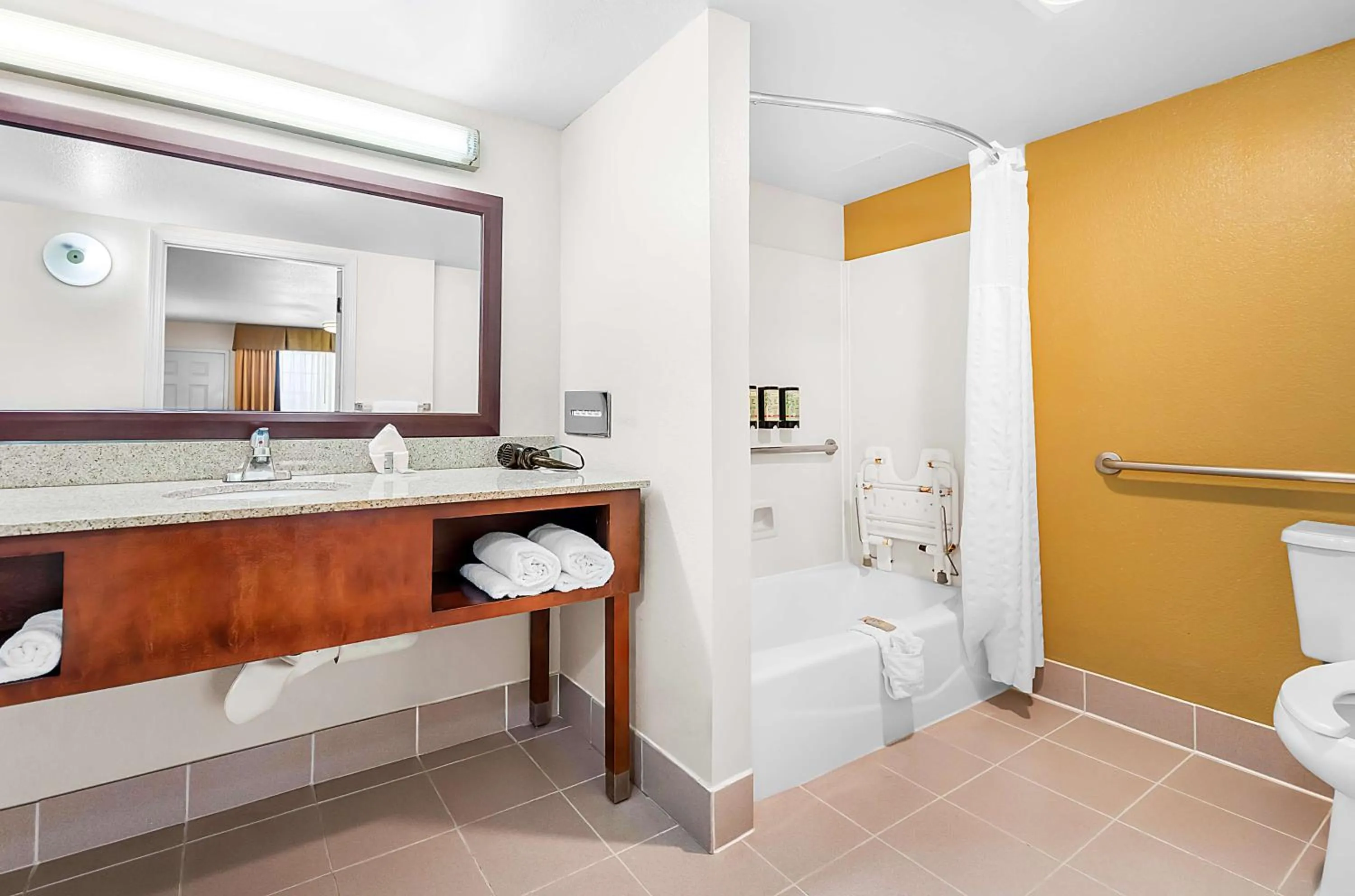 Bathroom in SureStayPlus Hotel by Best Western San Jose Central City