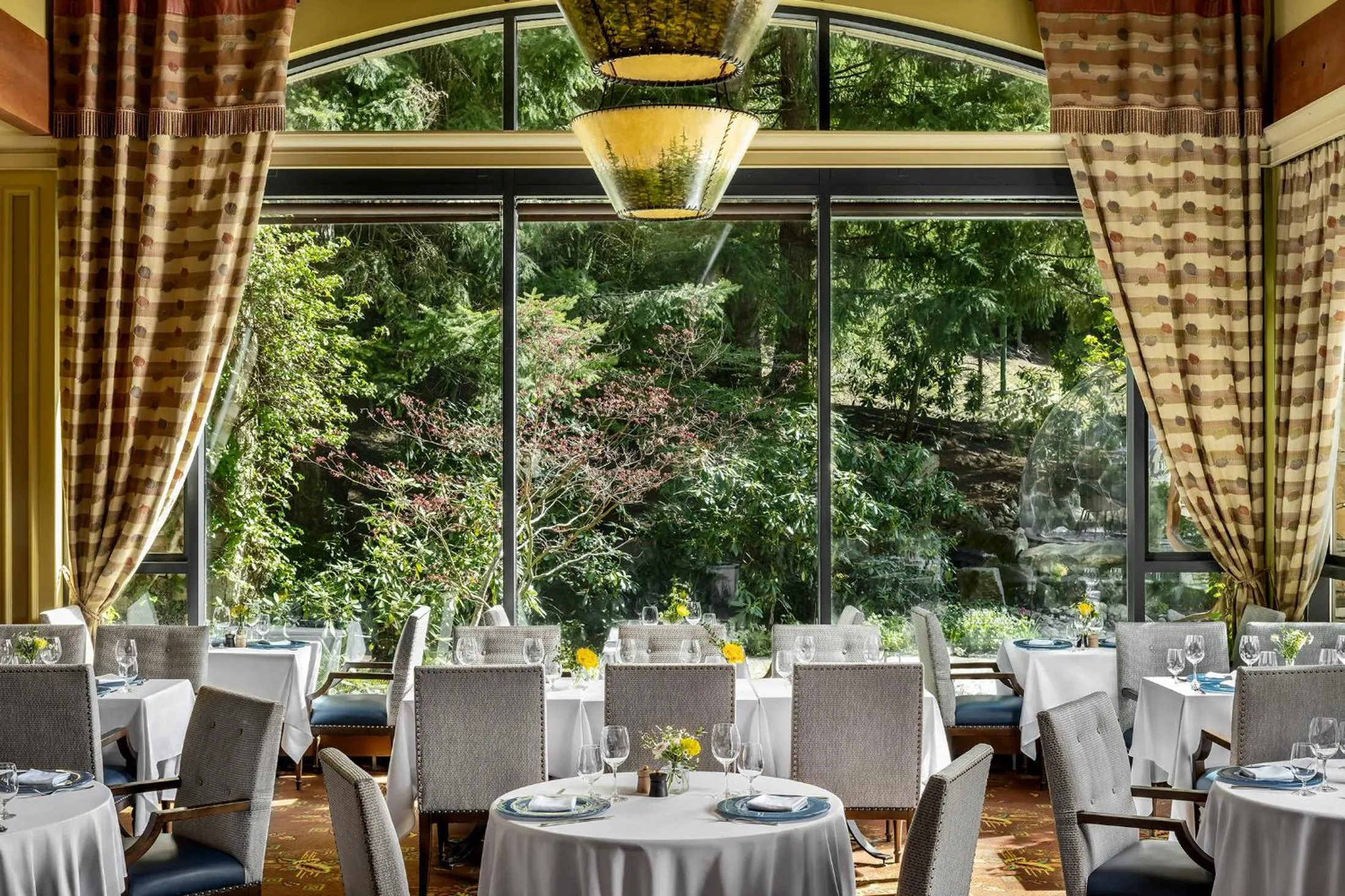 Restaurant/places to eat in Fairmont Chateau Whistler