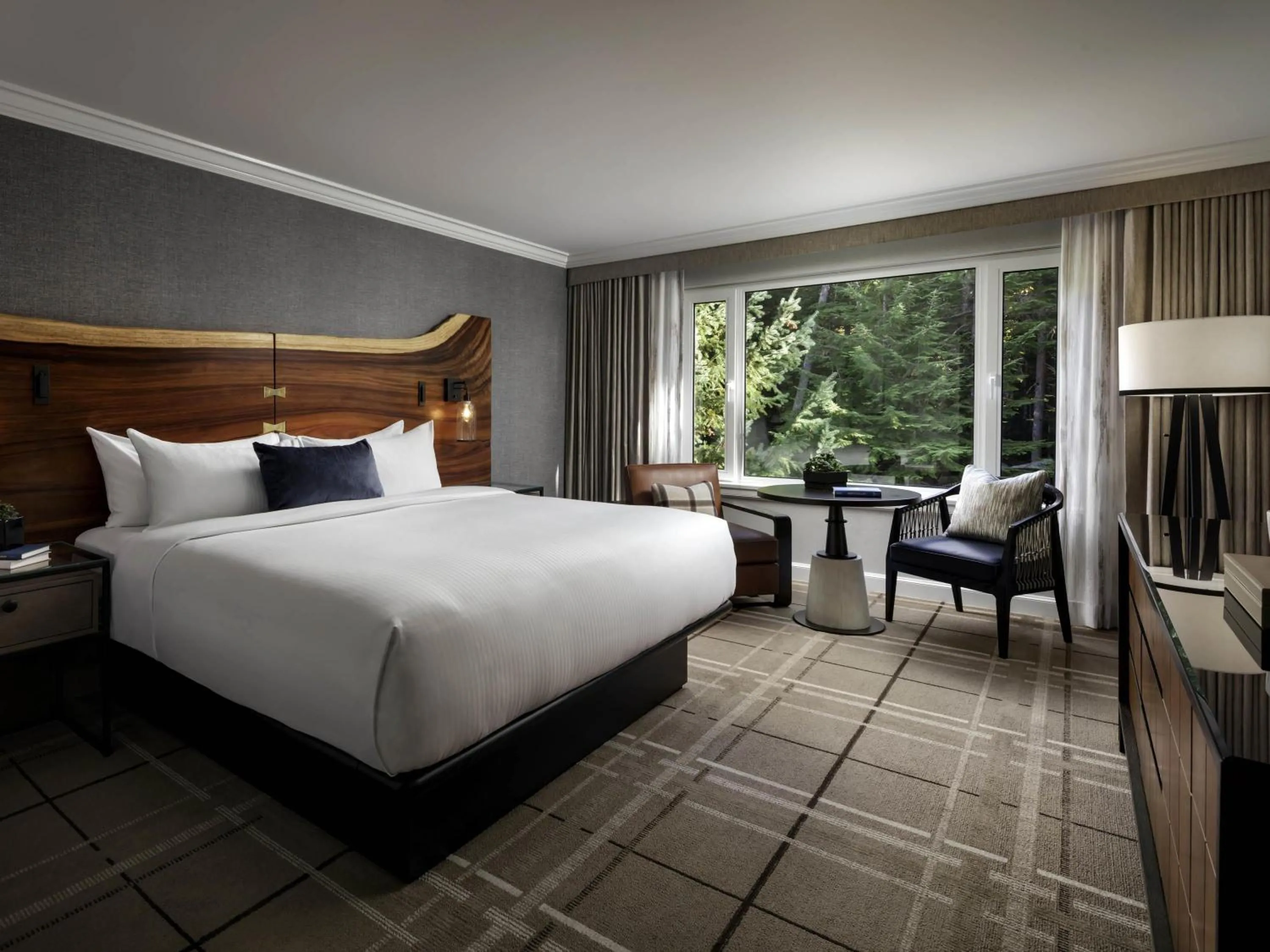 Bedroom, Bed in Fairmont Chateau Whistler