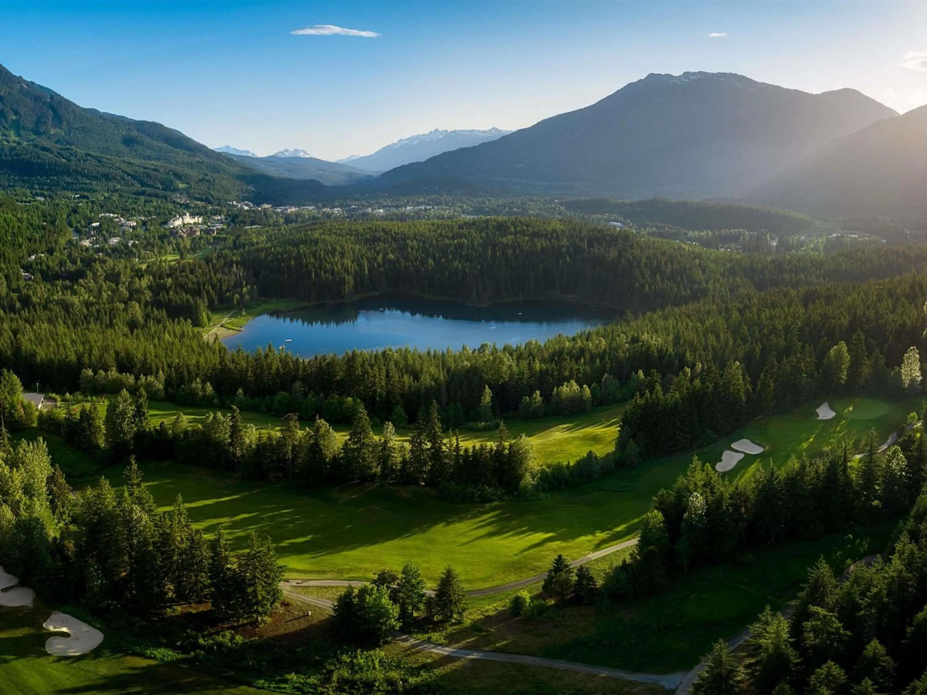 Golfcourse in Fairmont Chateau Whistler