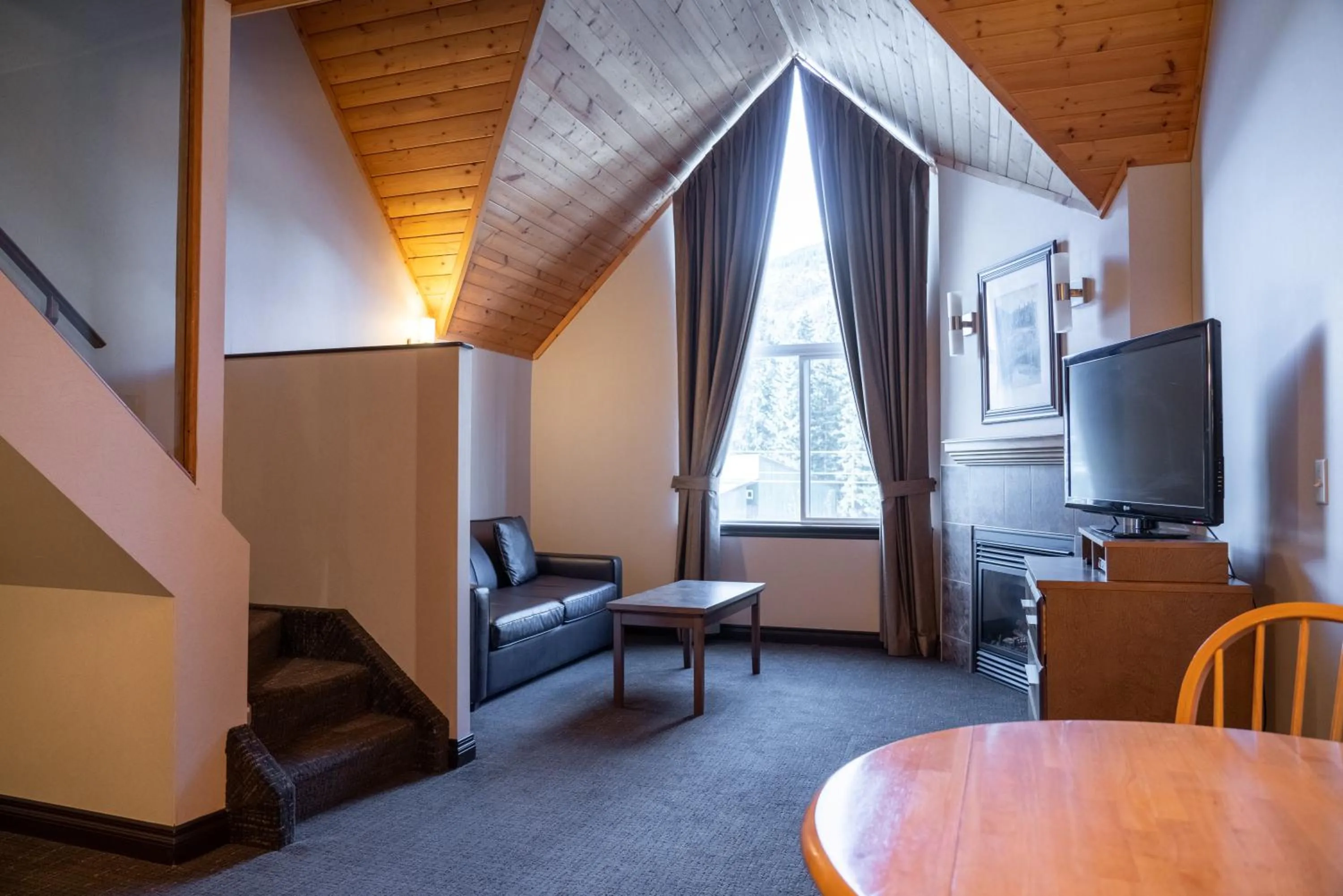 Living room in The Rundlestone Lodge