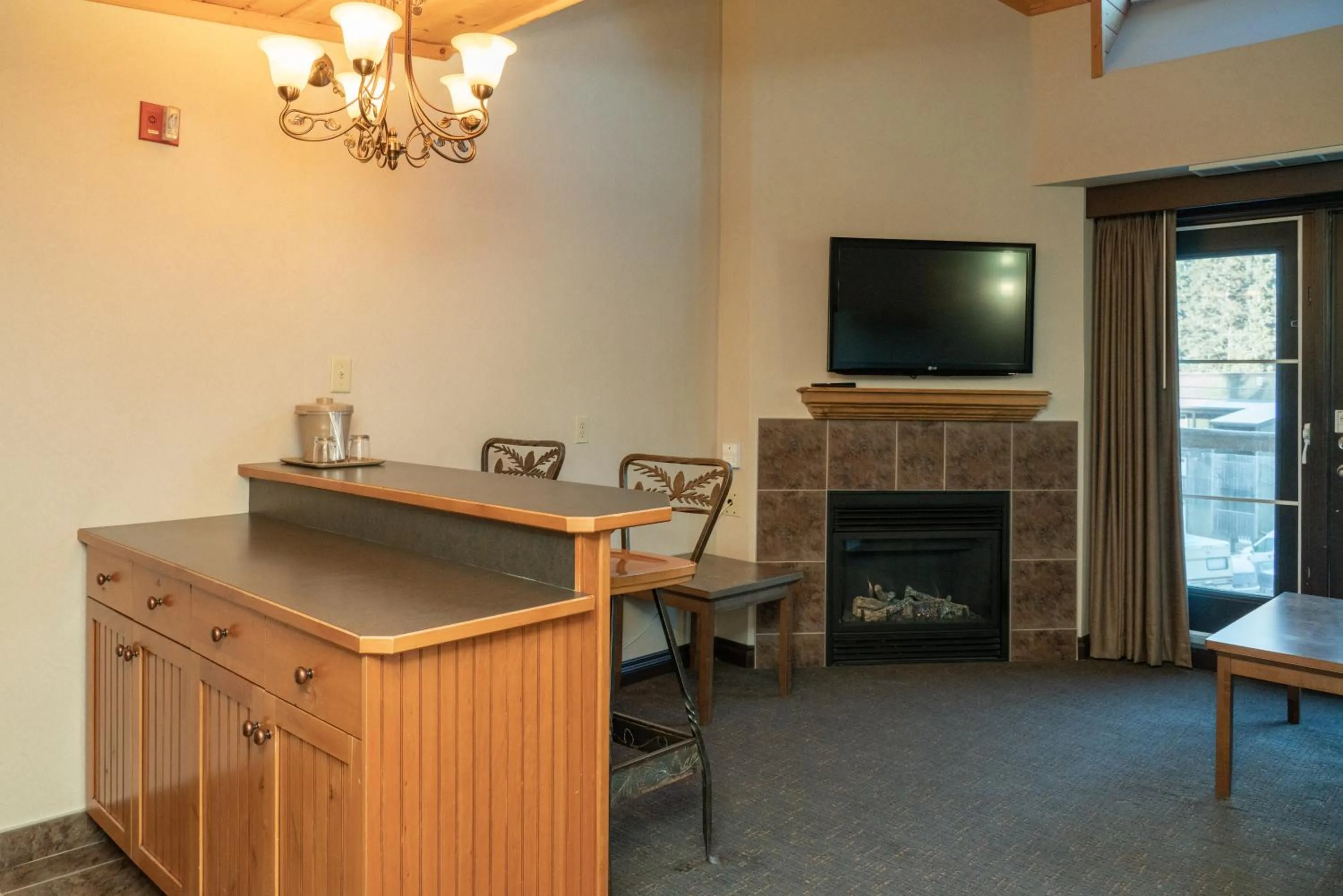 Living room in The Rundlestone Lodge