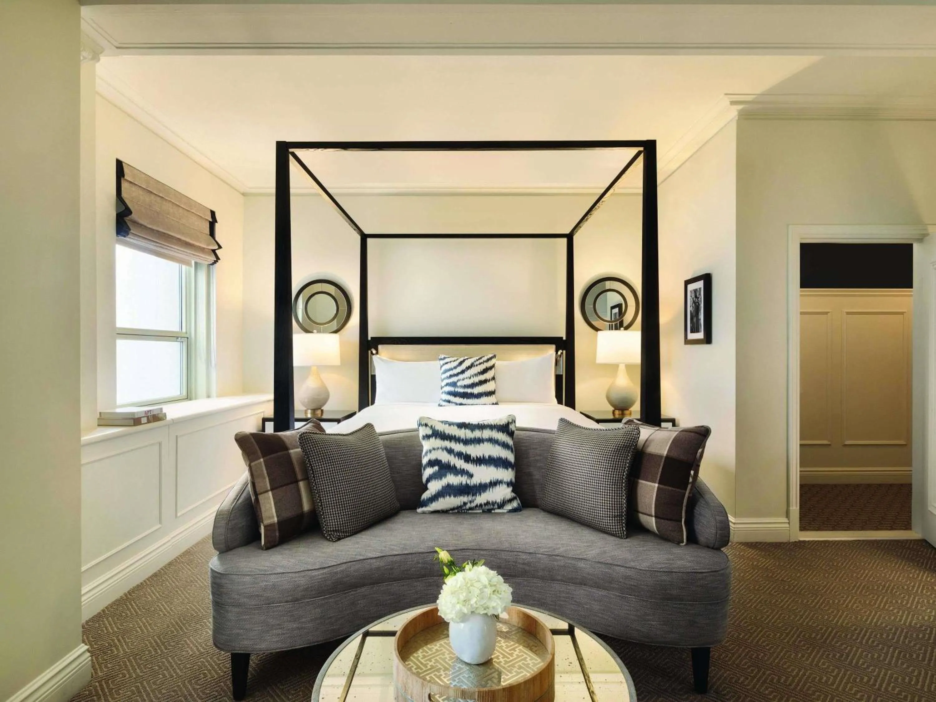 Bedroom in Fairmont Le Chateau Frontenac