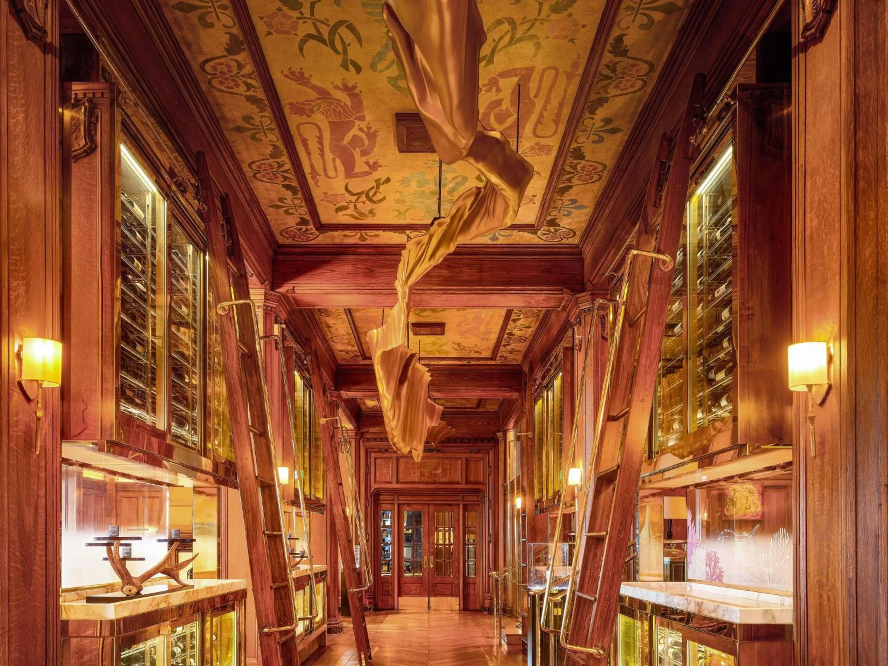 Restaurant/places to eat in Fairmont Le Chateau Frontenac