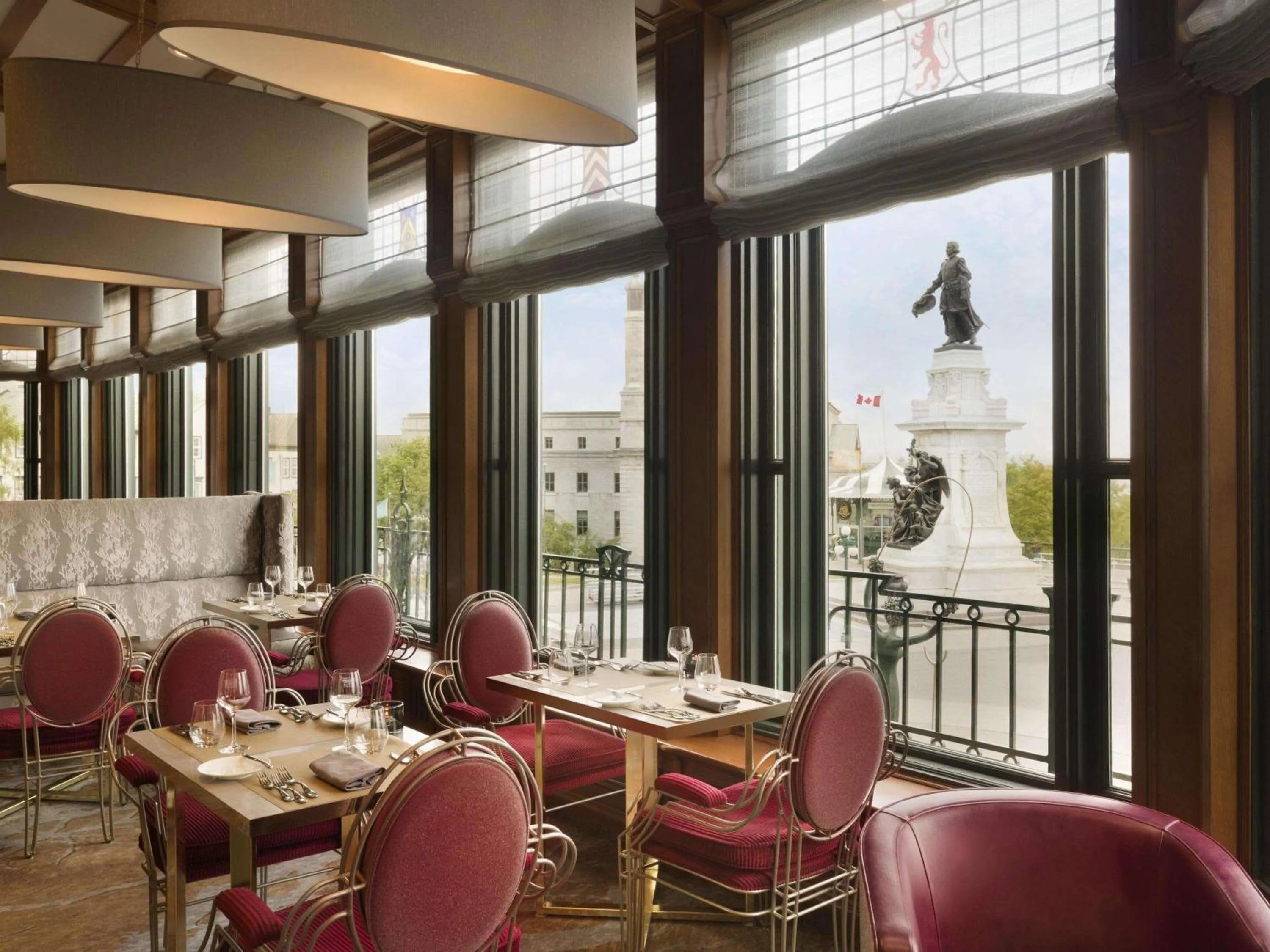 Restaurant/places to eat in Fairmont Le Chateau Frontenac