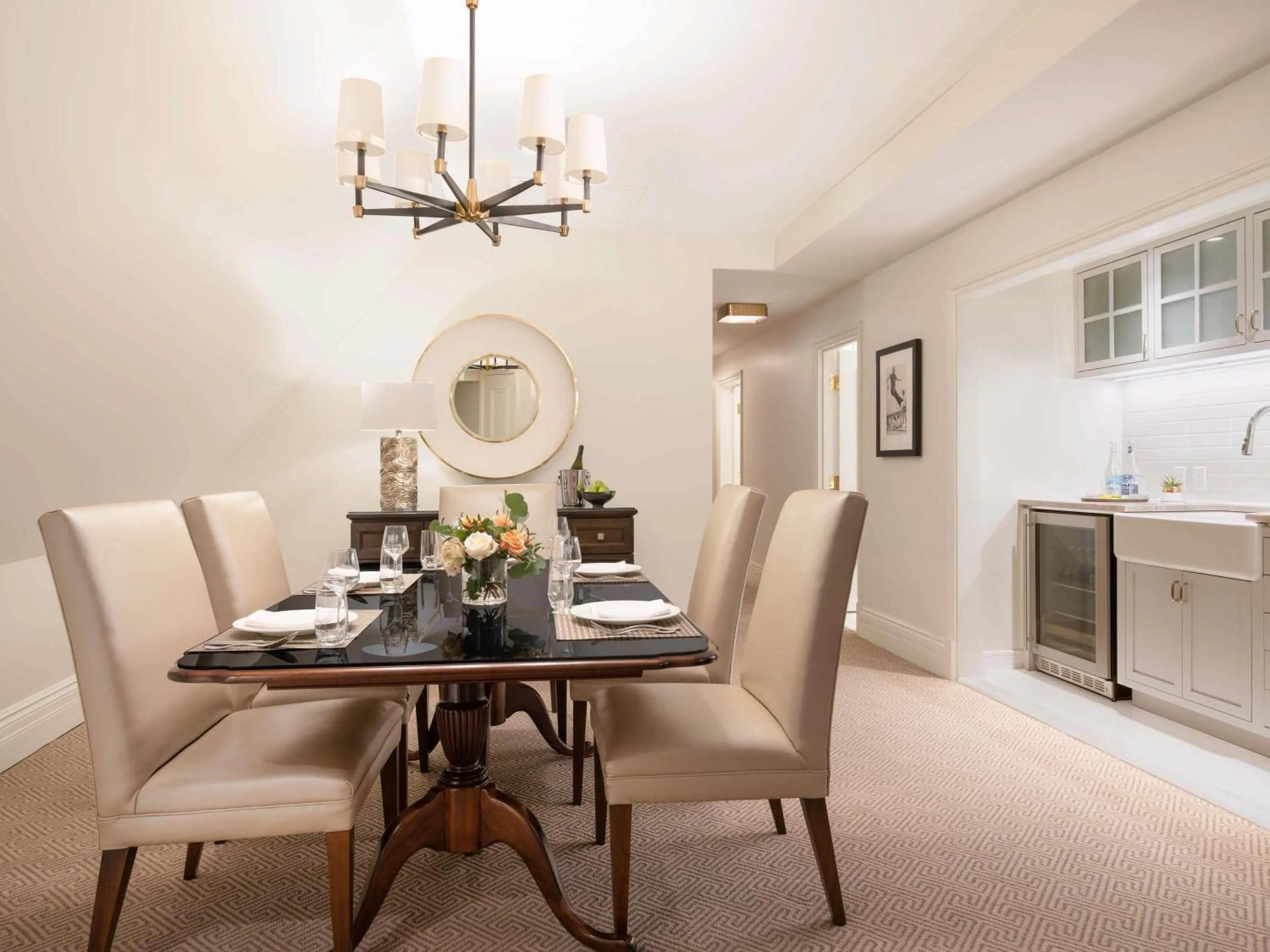 Bedroom in Fairmont Le Chateau Frontenac