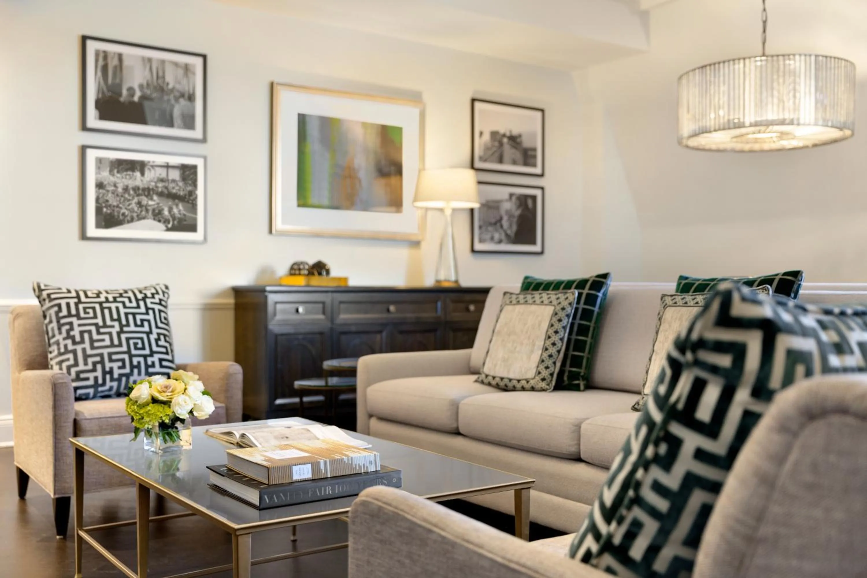 Living room in Fairmont Le Chateau Frontenac