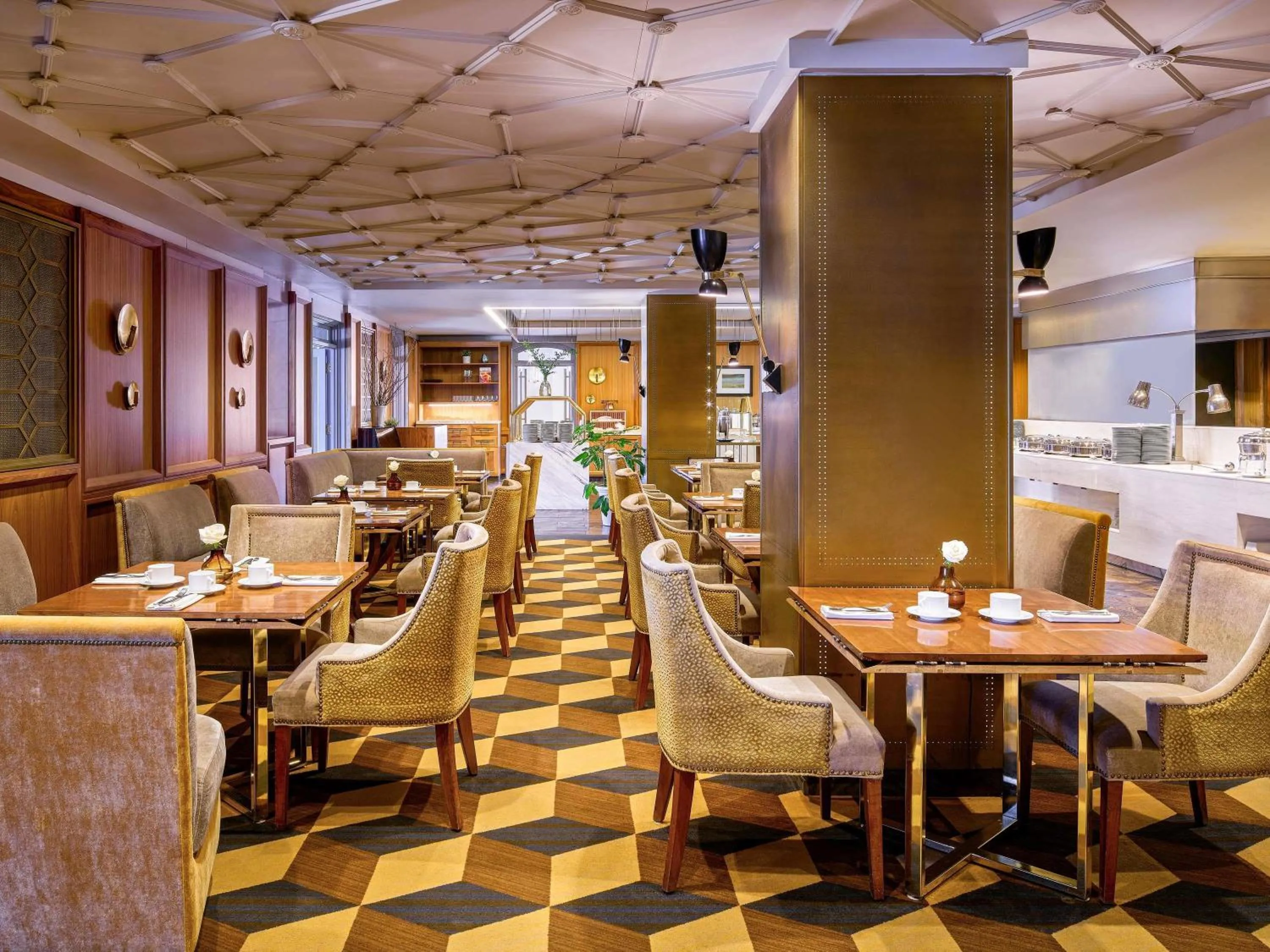 Restaurant/places to eat in Fairmont Le Chateau Frontenac