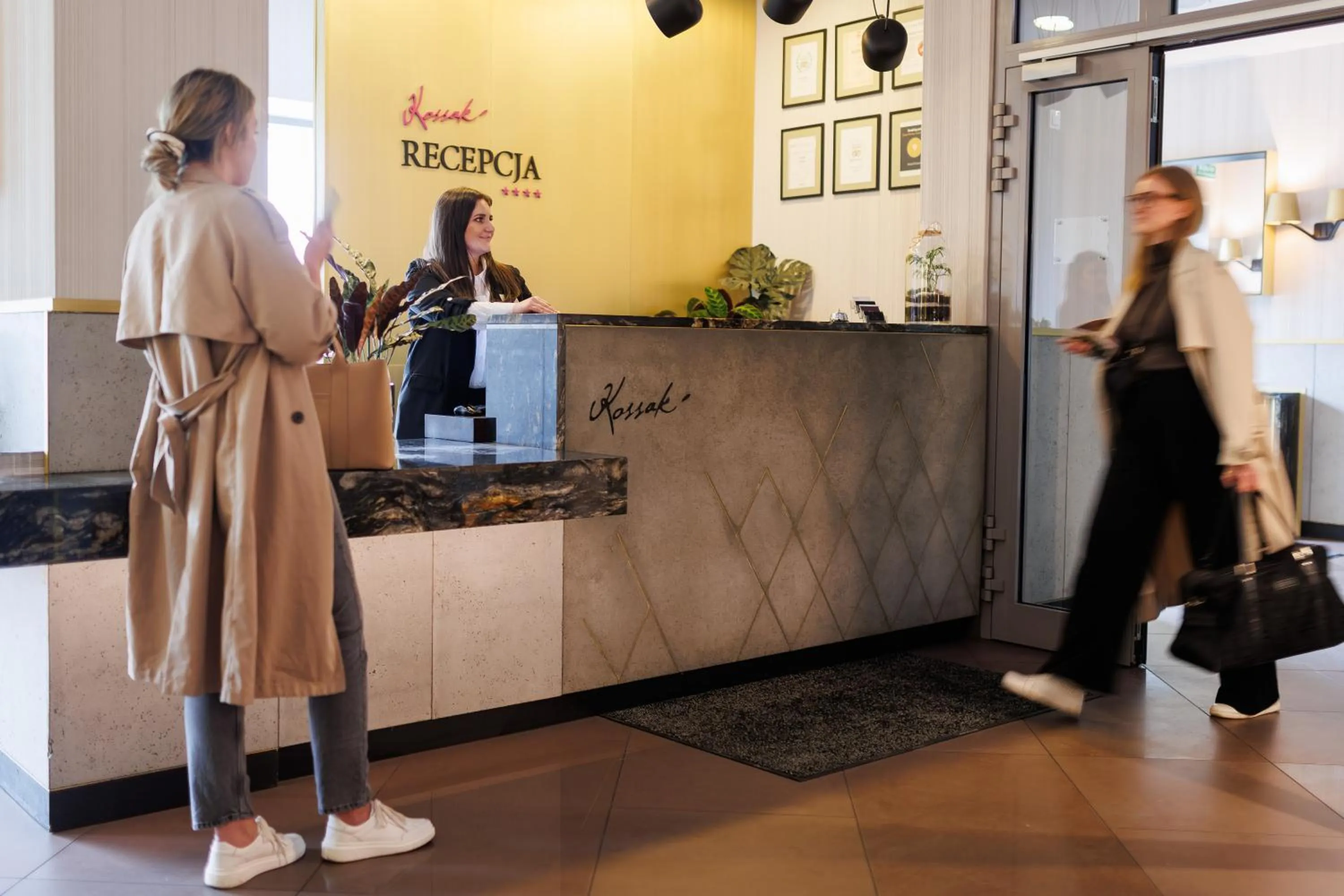 People in Hotel Kossak