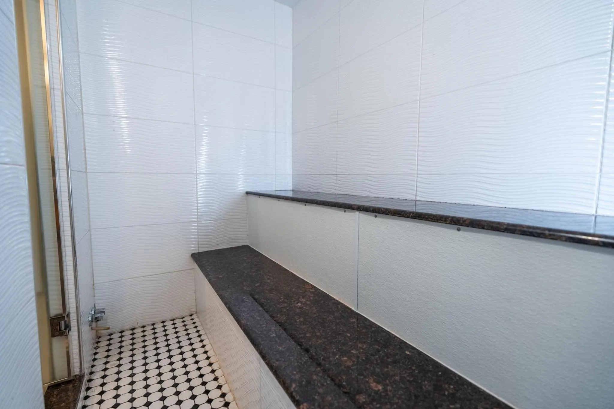 Sauna in Century Plaza Hotel