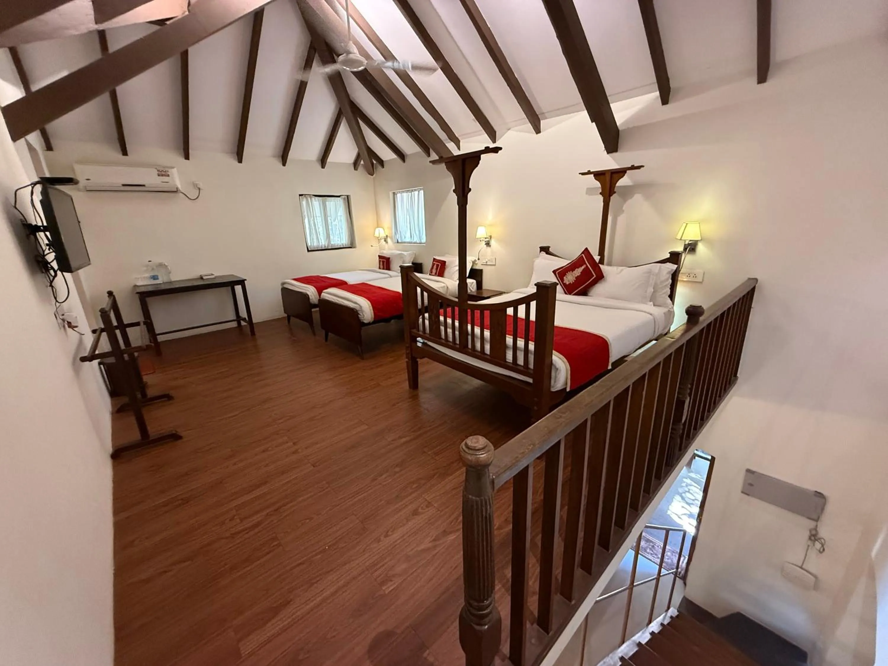 Bedroom, Bed in Lar Amorosa Boutique Hotel - Goa