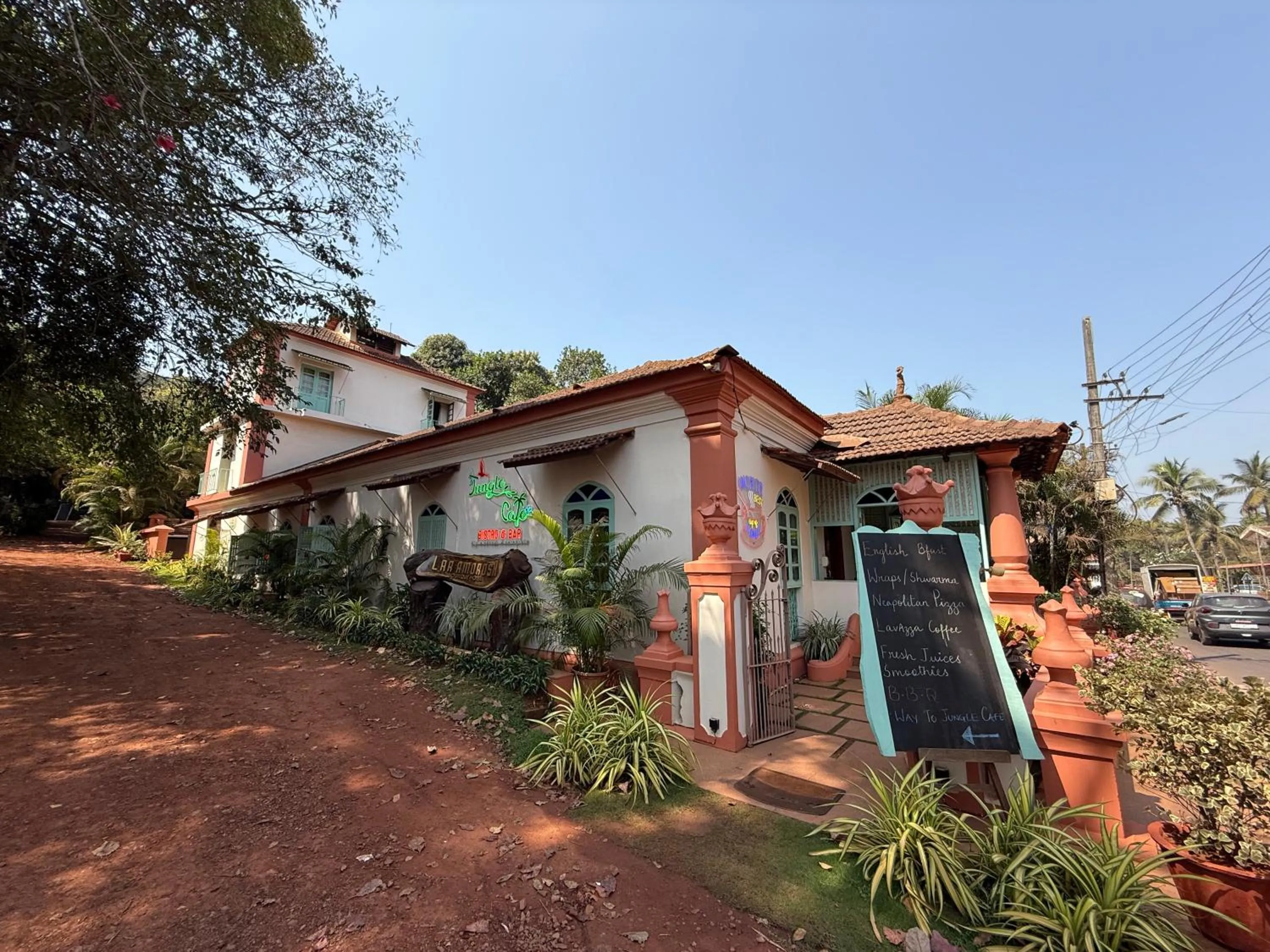 Property building in Lar Amorosa Boutique Hotel - Goa