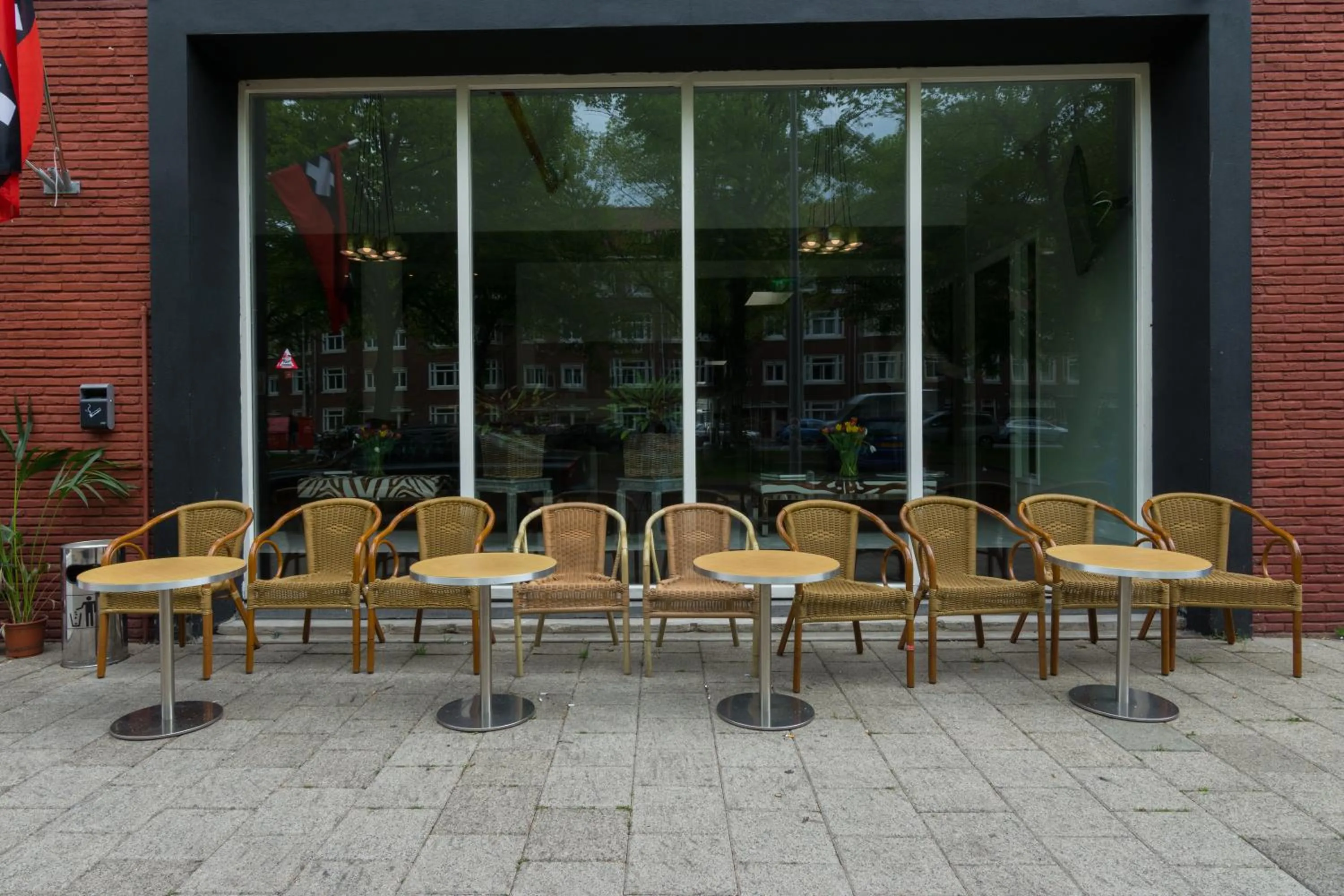 Day in Camp-Inn Hotel