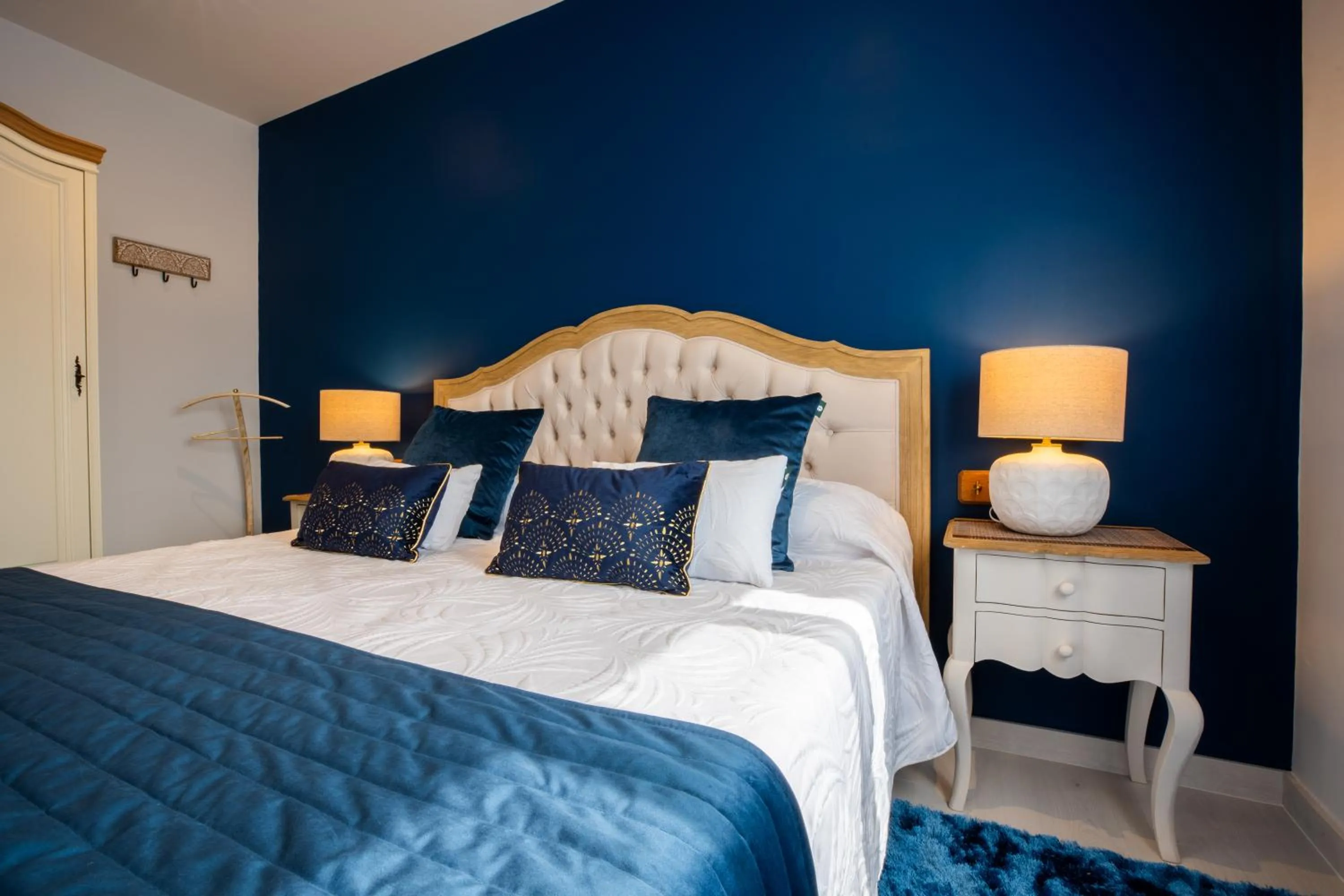 Bed in El Molí de Pontons suites con jacuzzi spa