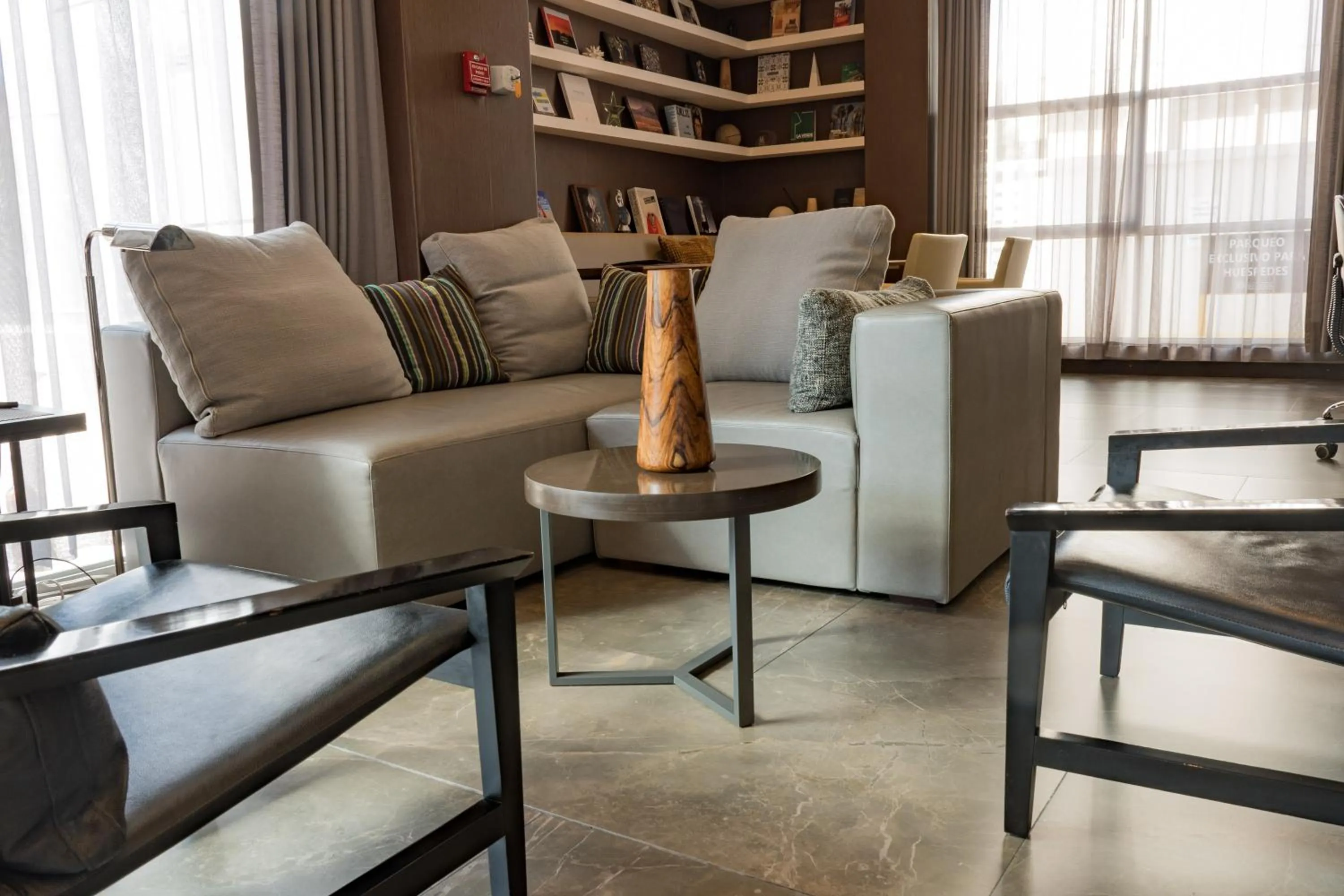 Lobby or reception in Hotel Rennova