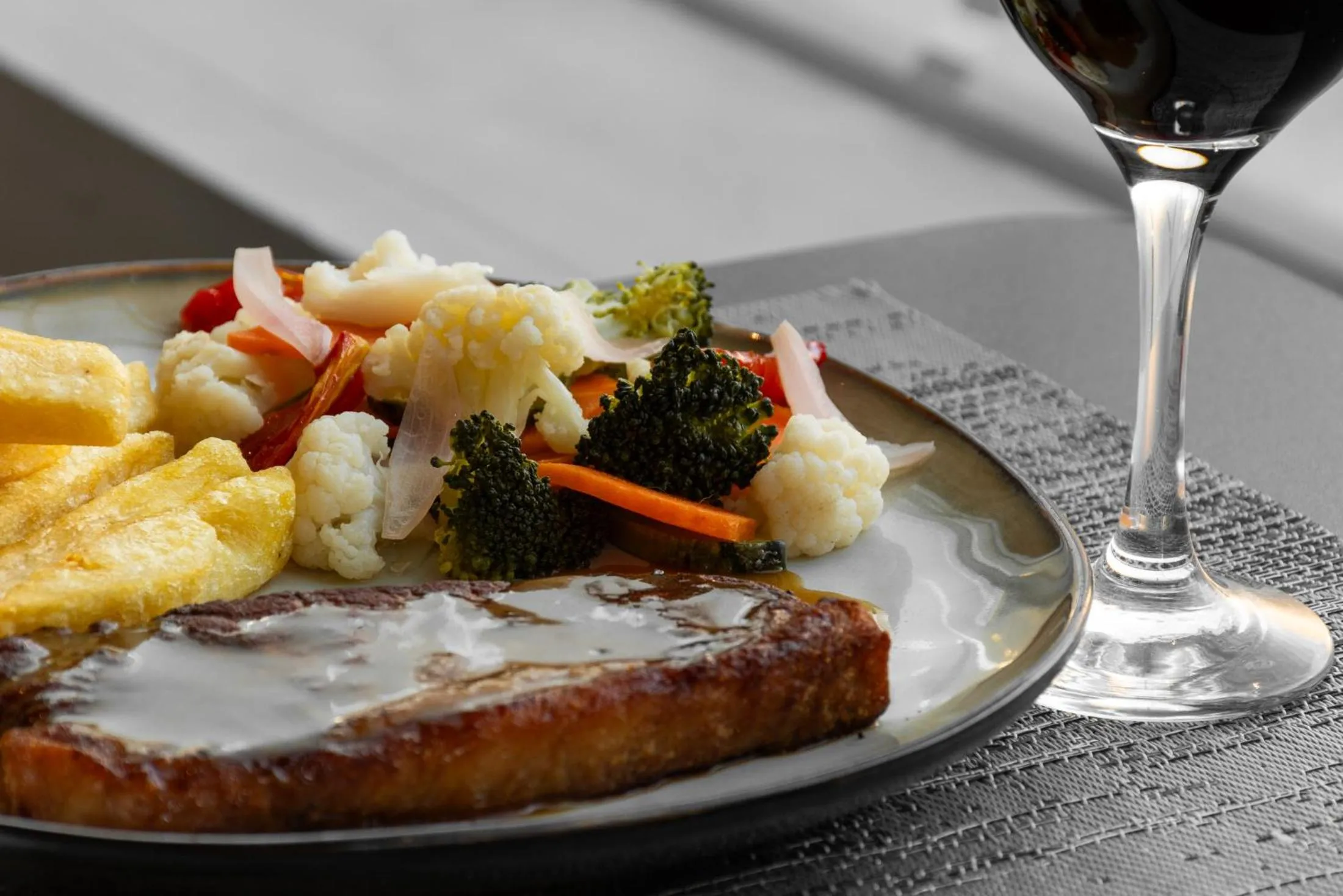 Food in Hotel Rennova