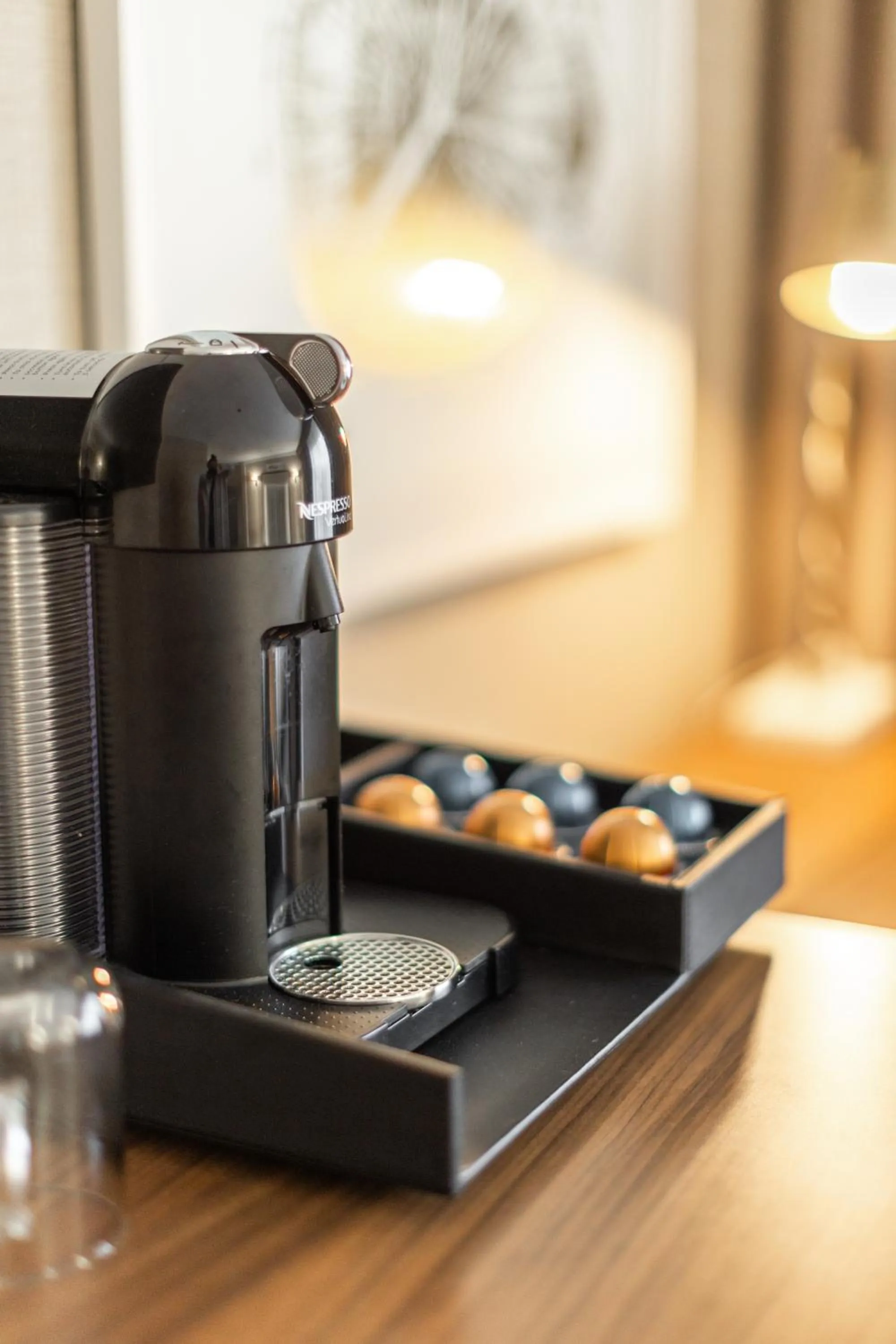 Coffee/tea facilities in The Lord Nelson Hotel & Suites
