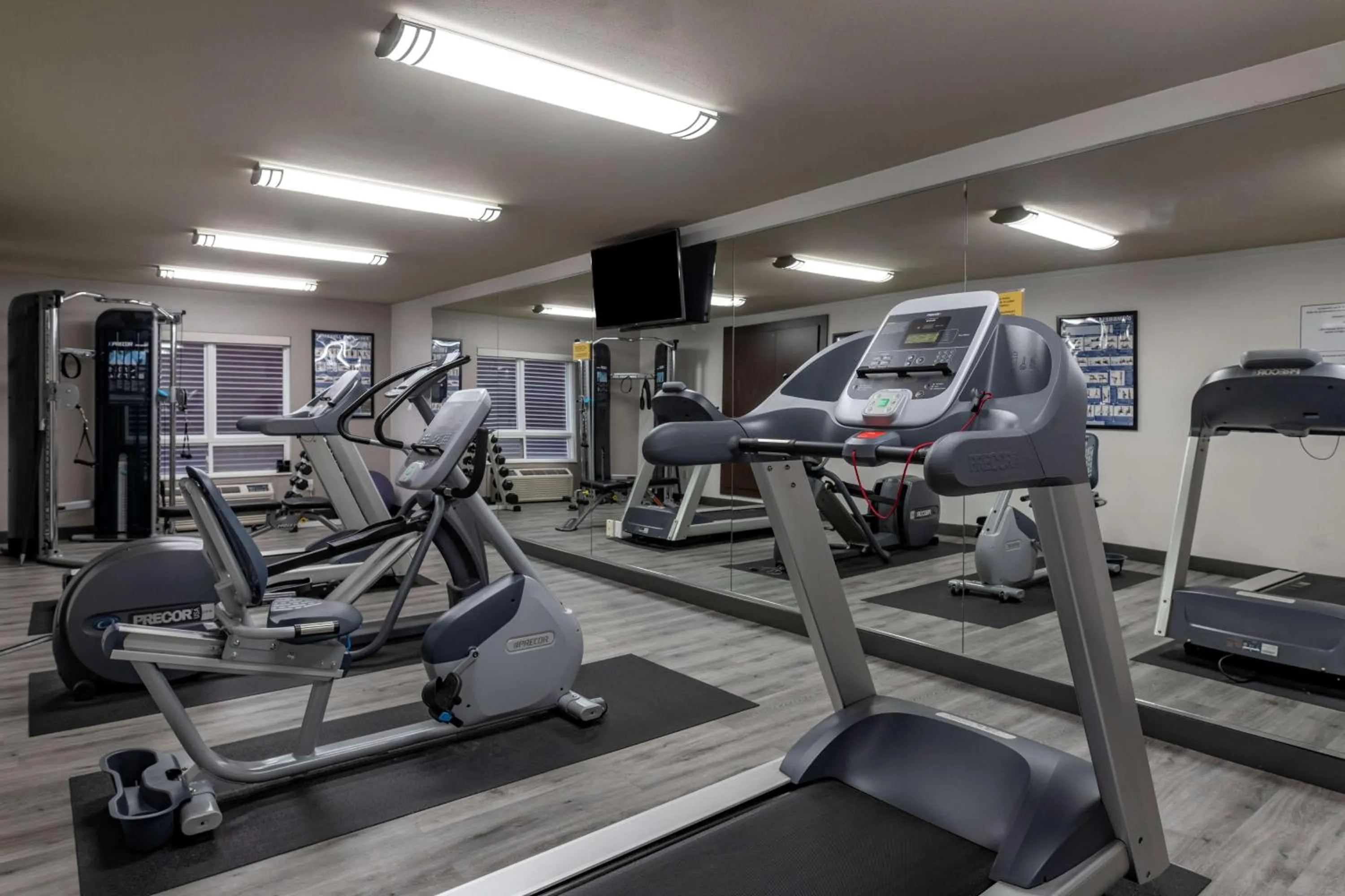 Spa and wellness centre/facilities in Best Western Dartmouth Hotel & Suites