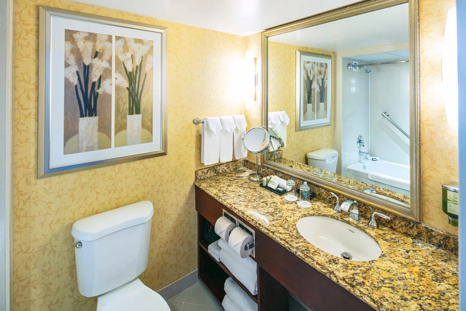 Toilet in The Prince George Hotel