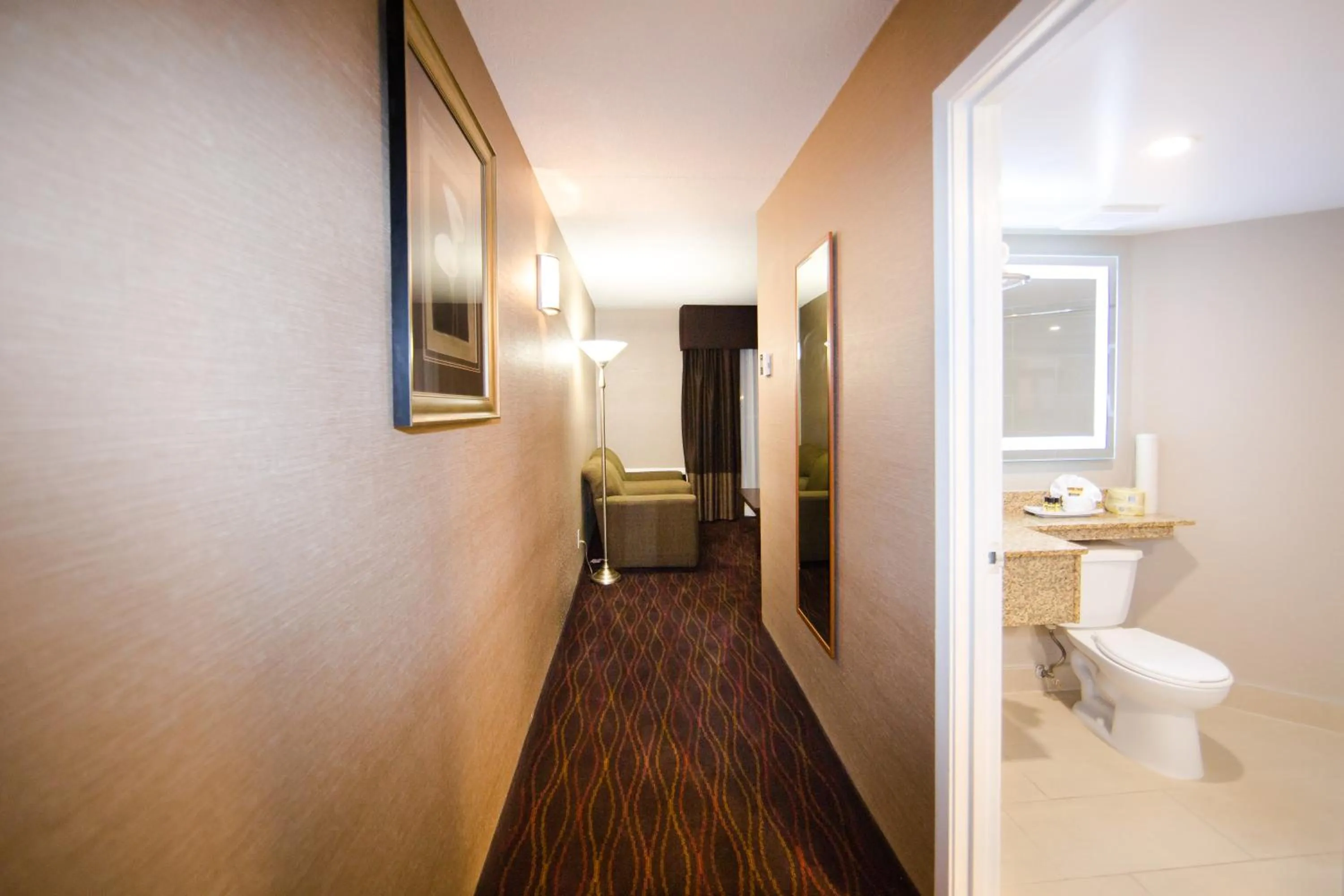 Area and facilities in Best Western Plus Ottawa Kanata Hotel and Conference Centre