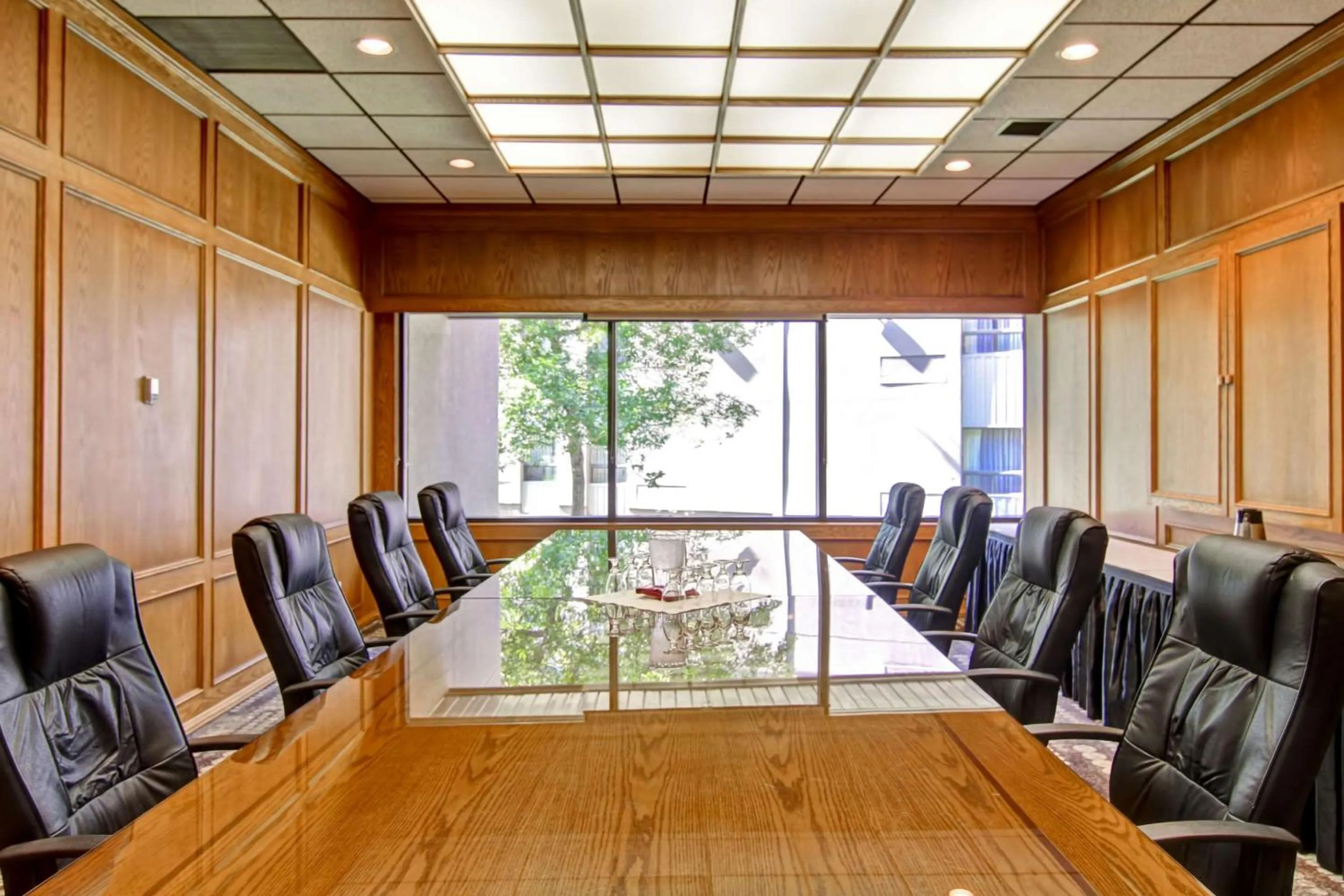 Meeting/conference room in Radisson Hotel & Conference Centre Edmonton