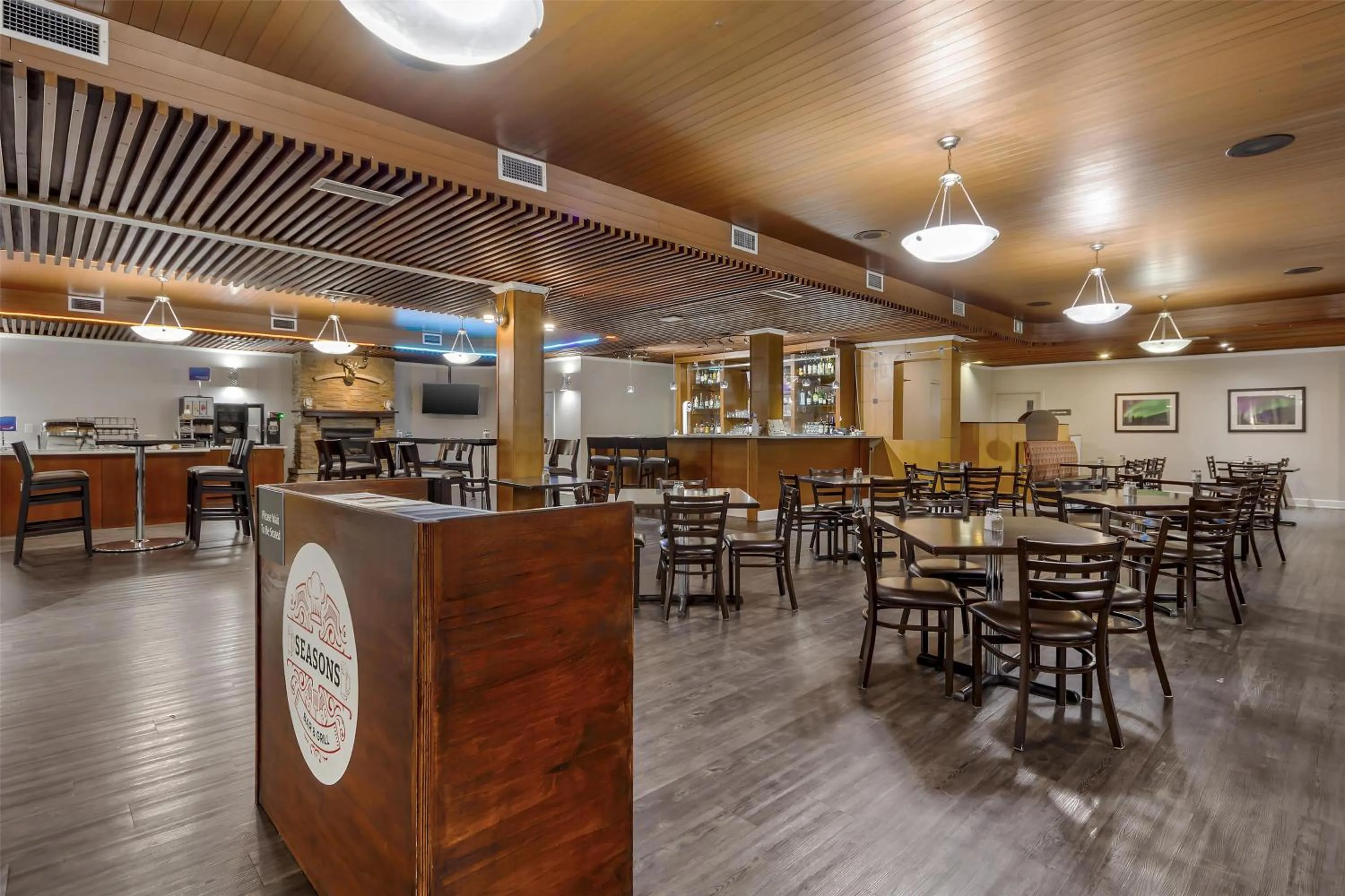 Restaurant/places to eat in Best Western Cedar Park Inn