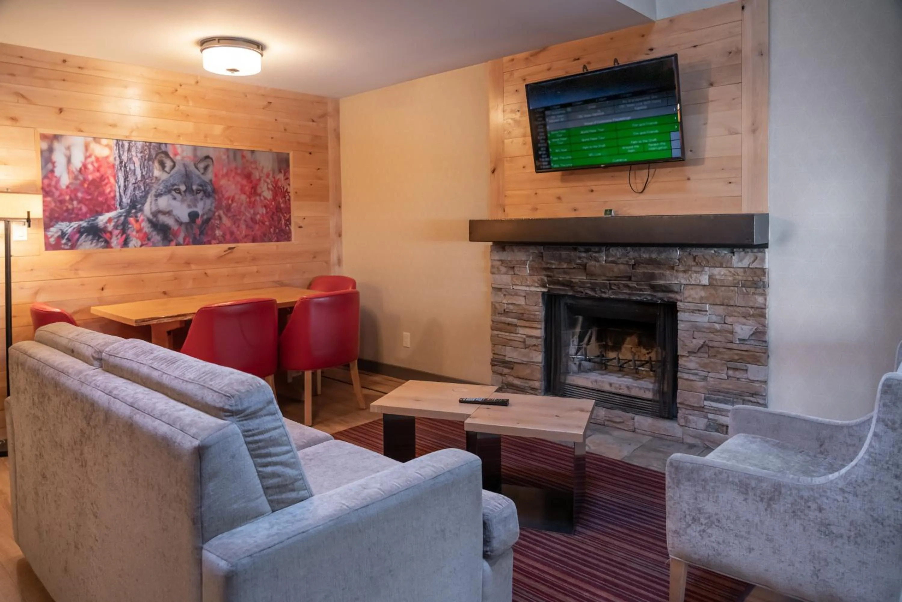 Seating area in Banff Rocky Mountain Resort