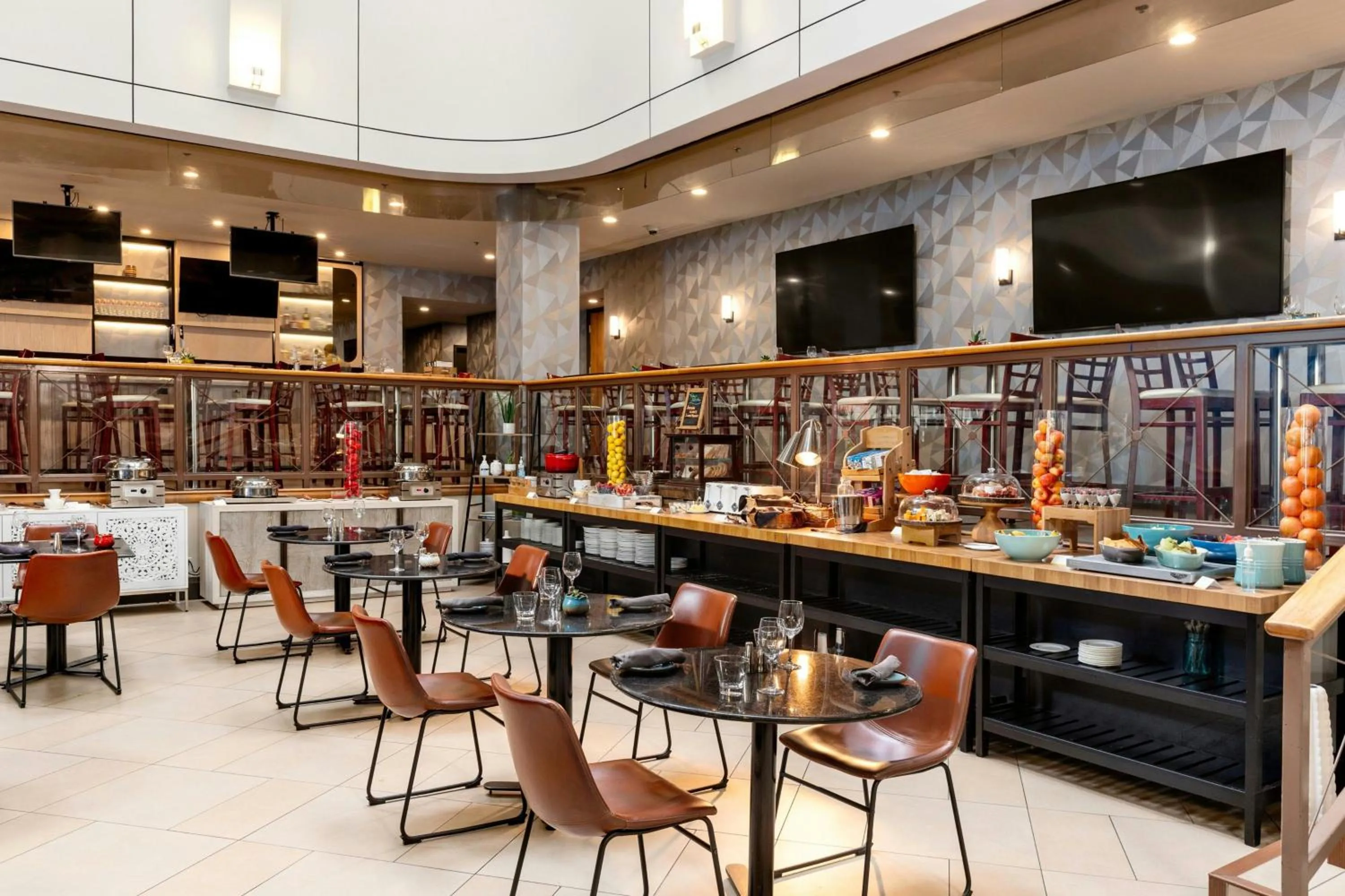 Restaurant/places to eat in The Westin Edmonton