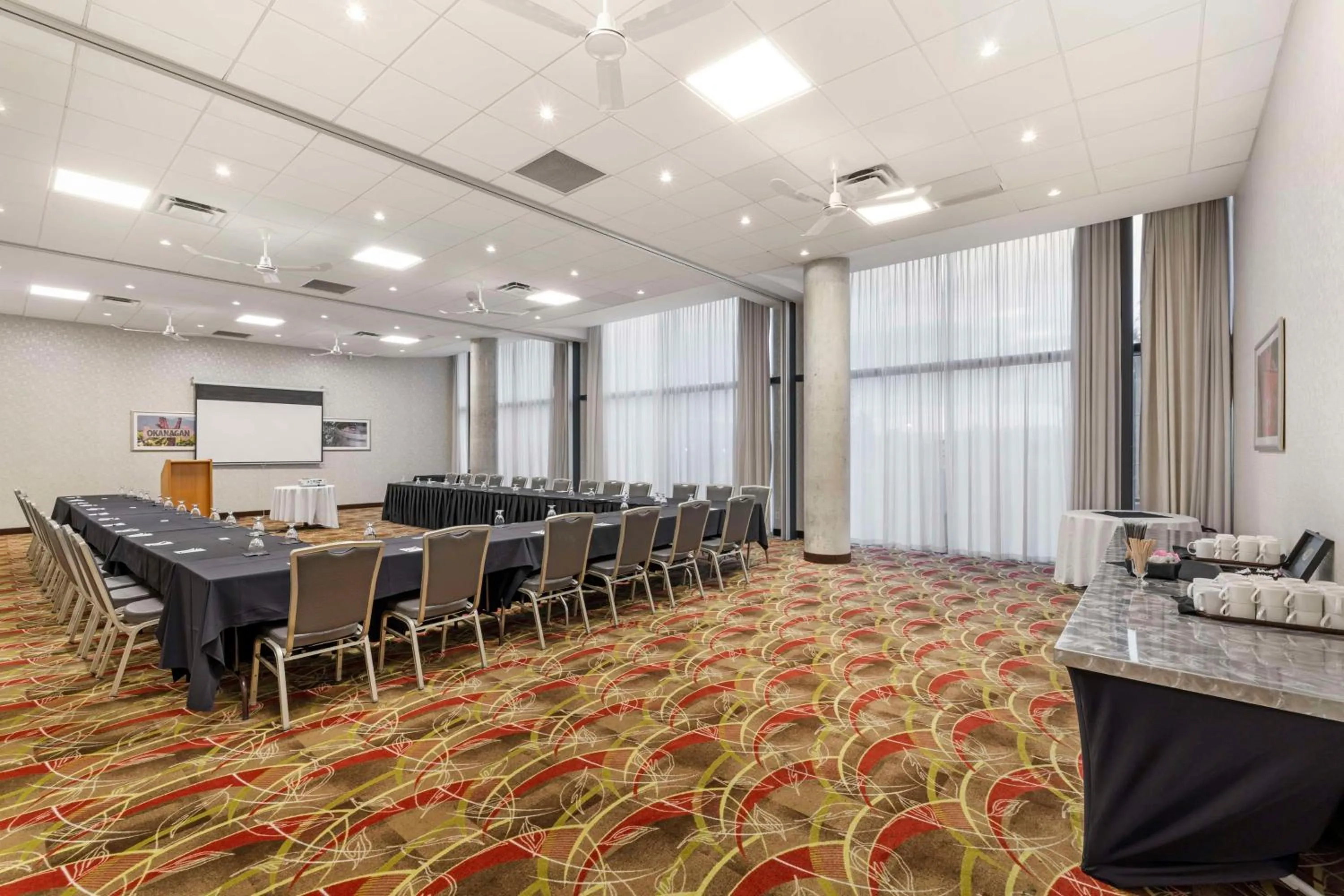 Meeting/conference room in Best Western Plus Kelowna Hotel & Suites