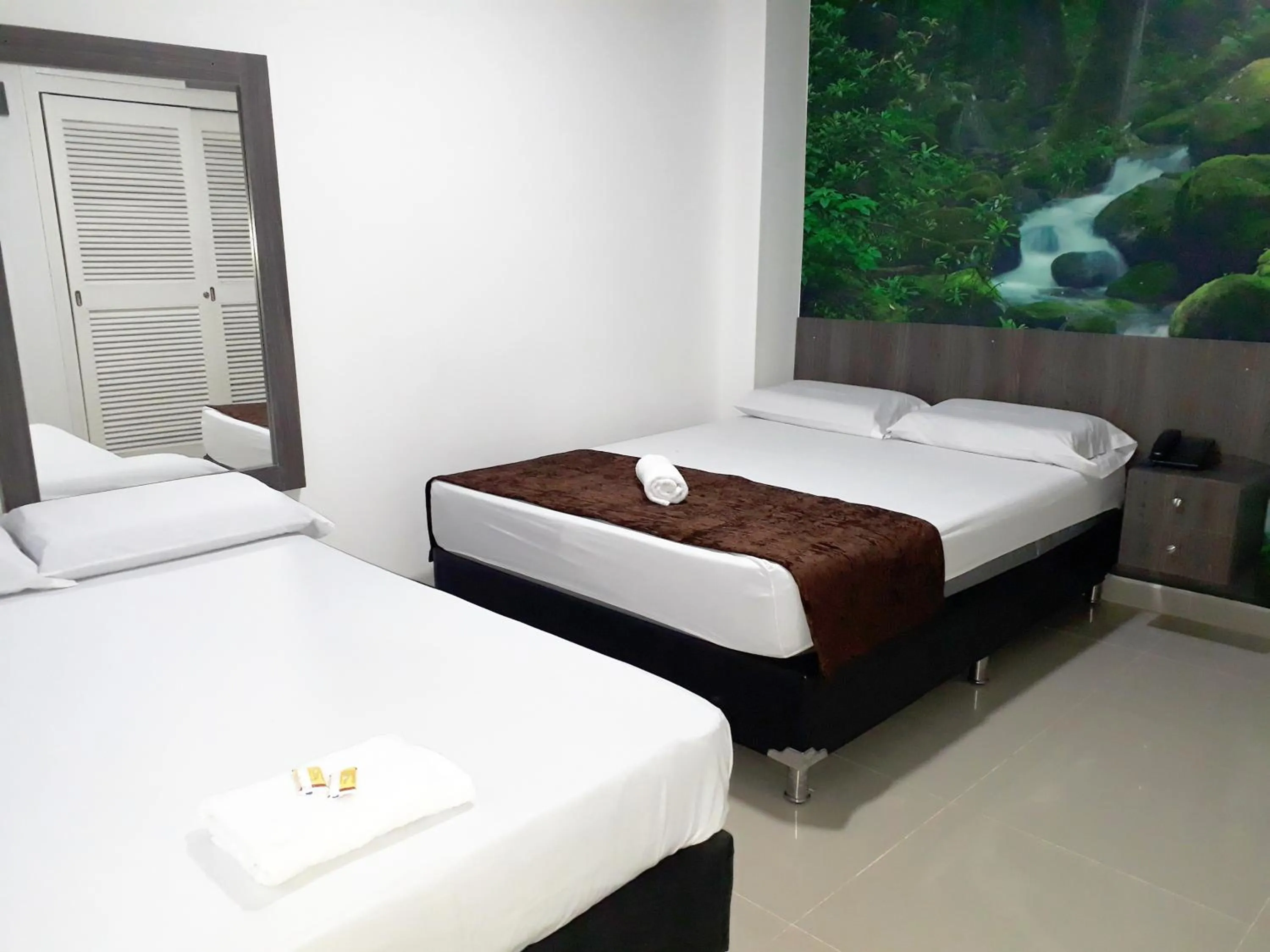 Bed in Hotel Jardin de Laureles Jeps