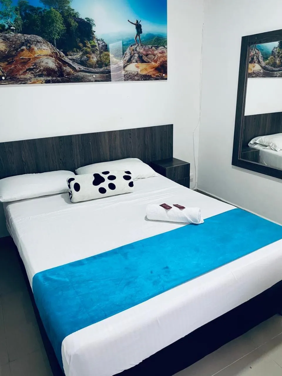 Bedroom, Bed in Hotel Jardin de Laureles Jeps