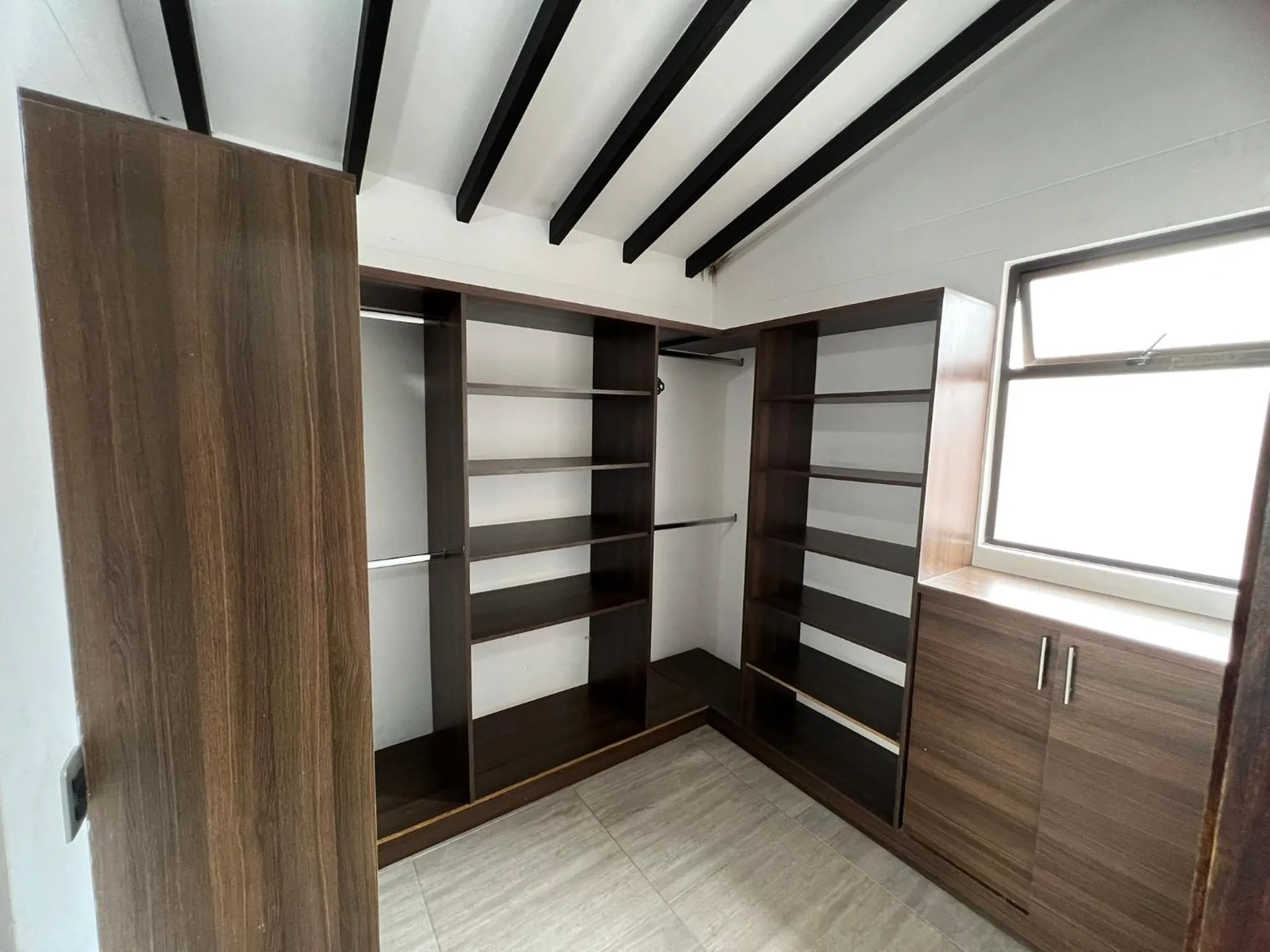 Photo of the whole room in Hotel Jardin de Laureles Jeps