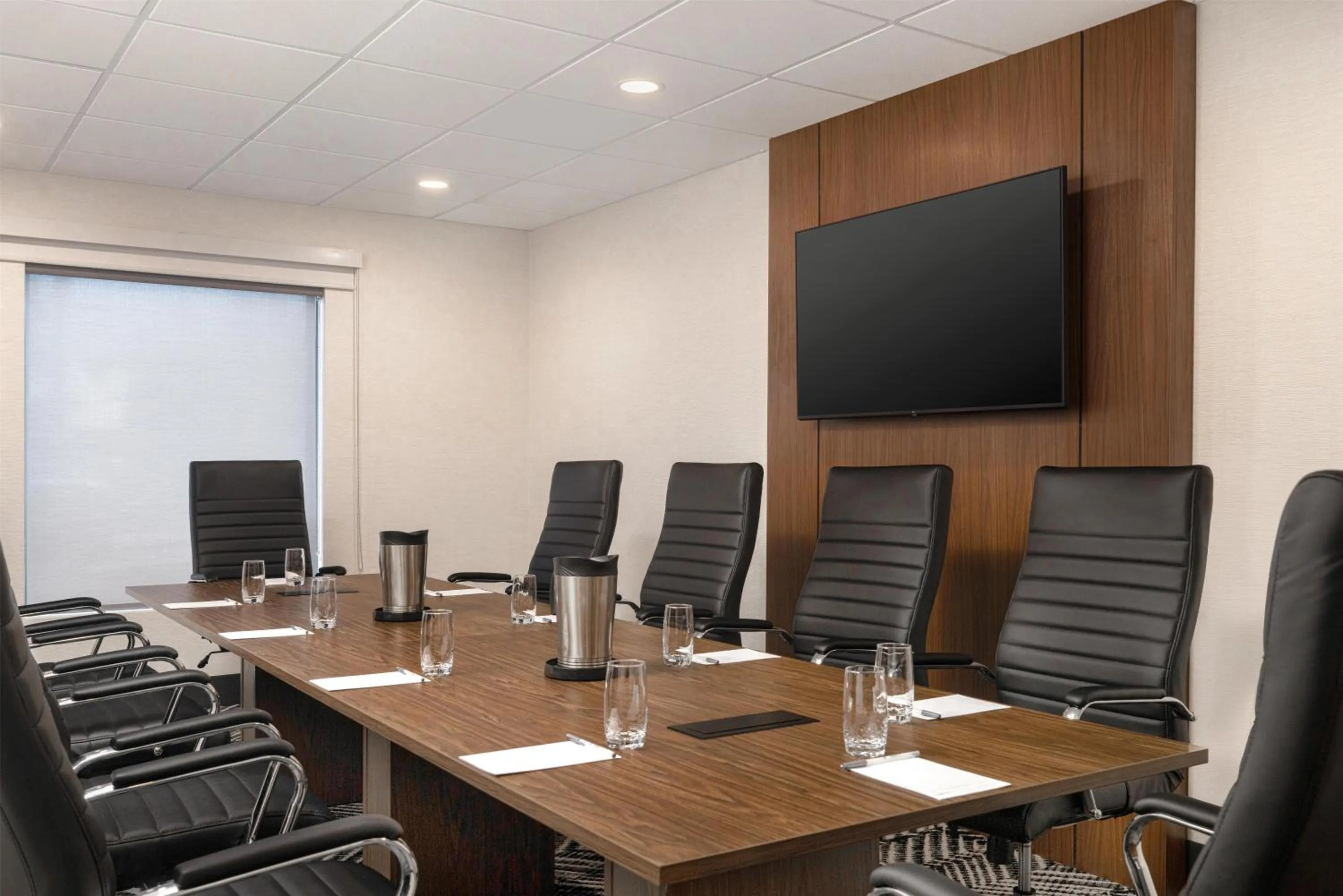 Meeting/conference room in Hampton Inn & Suites by Hilton Windsor