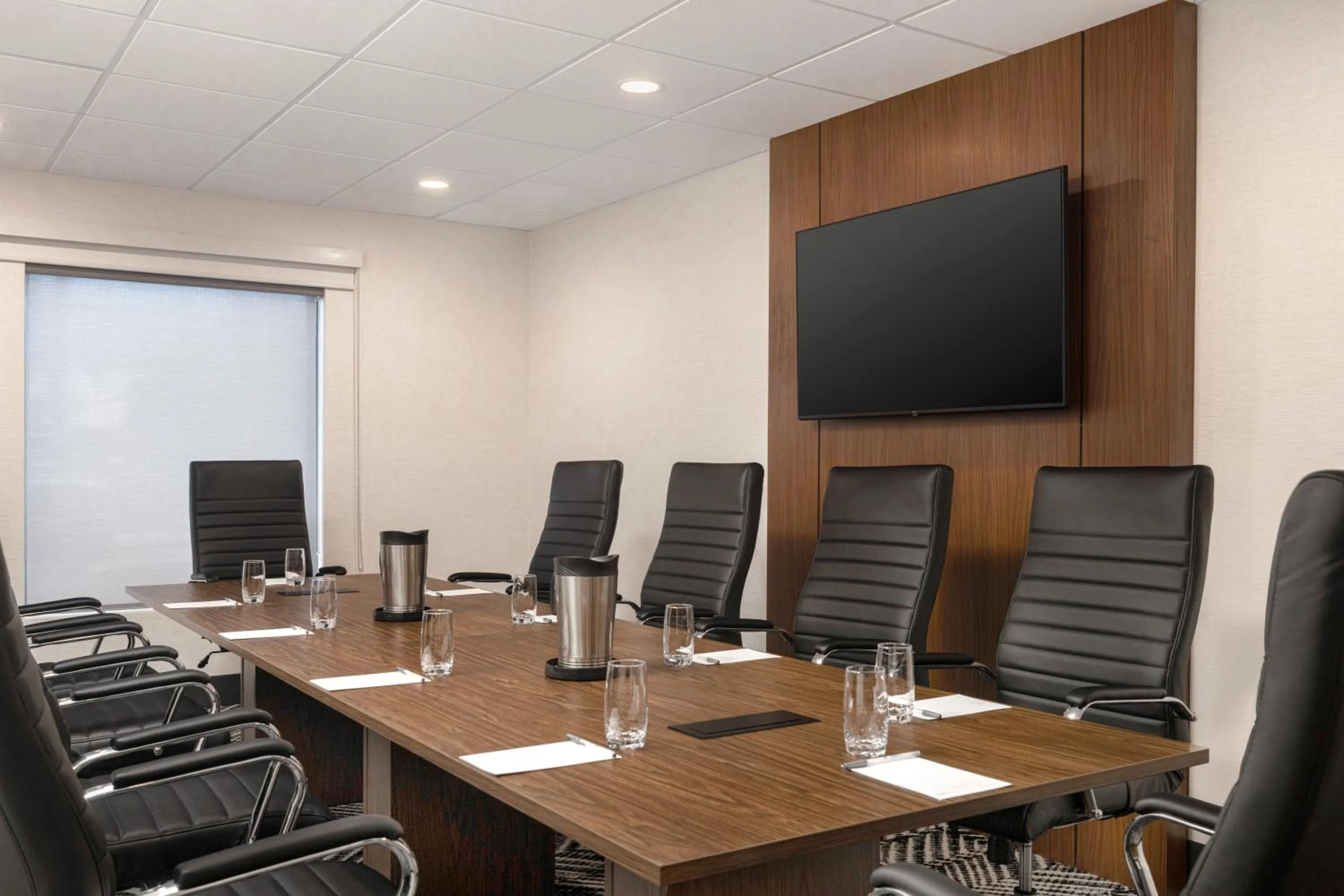Meeting/conference room in Hampton Inn & Suites by Hilton Windsor