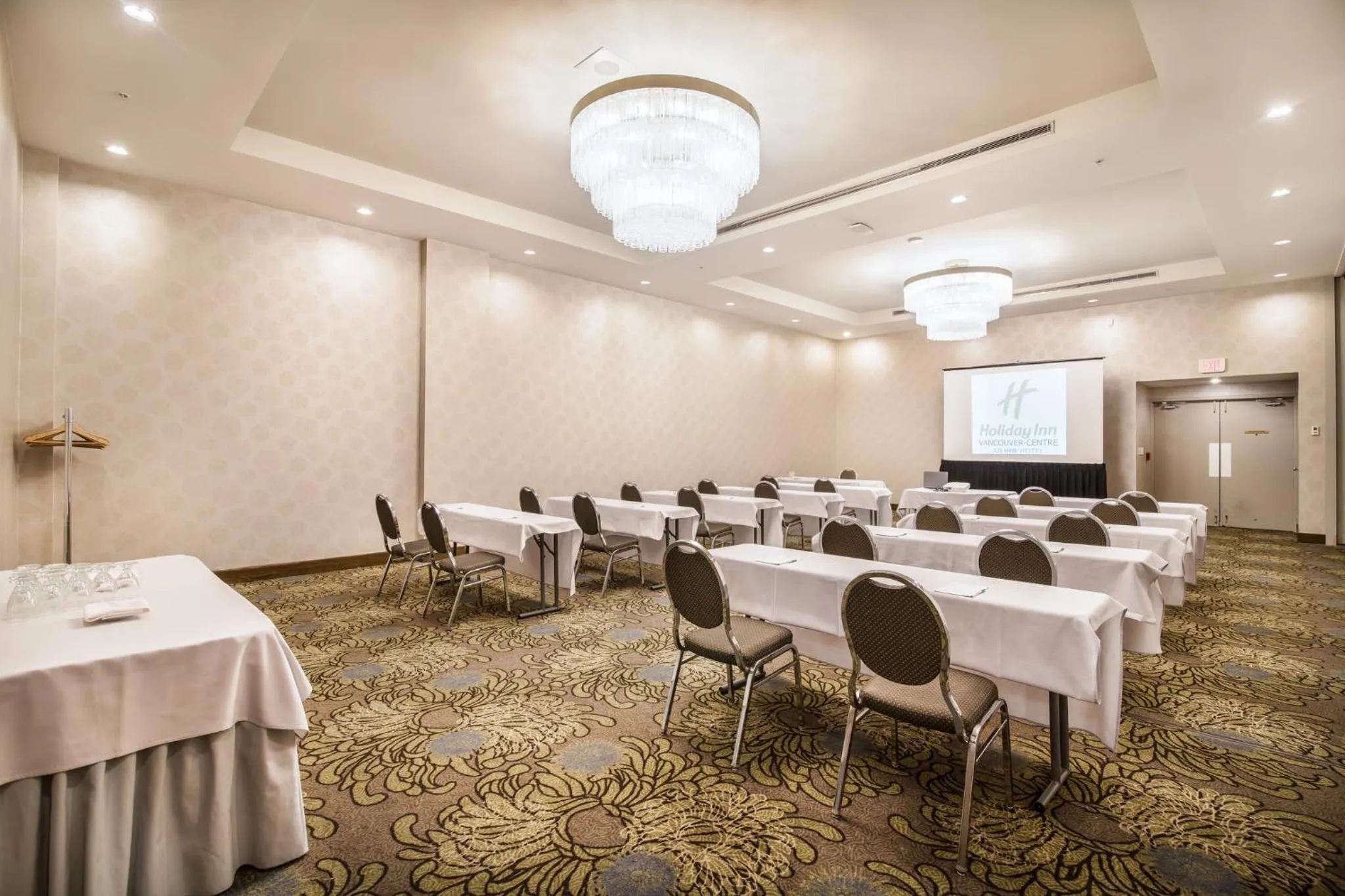 Banquet/Function facilities in Holiday Inn Vancouver-Centre Broadway by IHG
