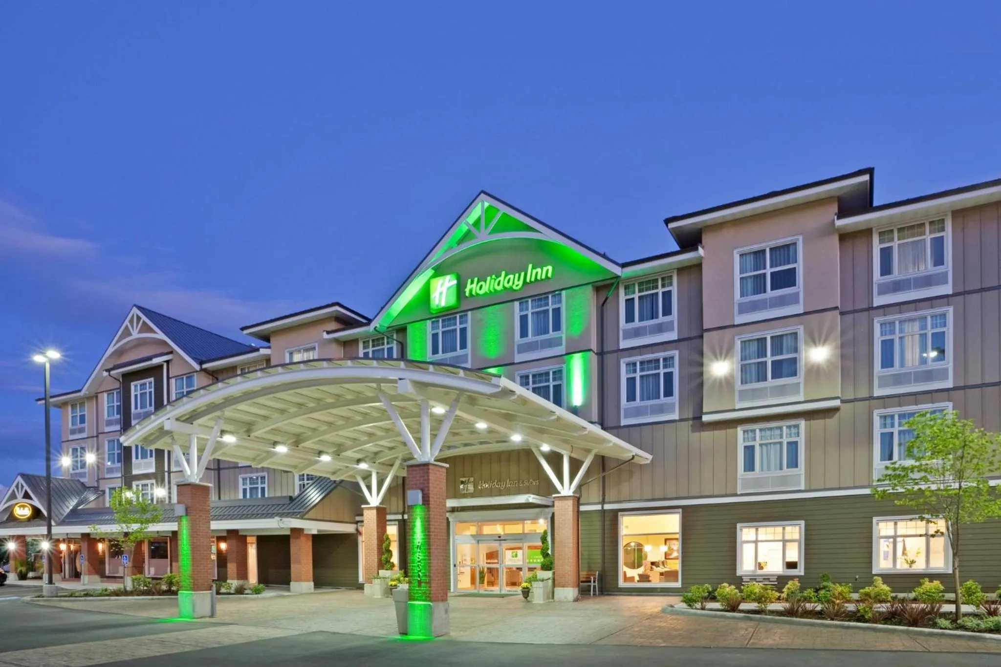 Property building in Holiday Inn Hotel & Suites Surrey East - Cloverdale by IHG