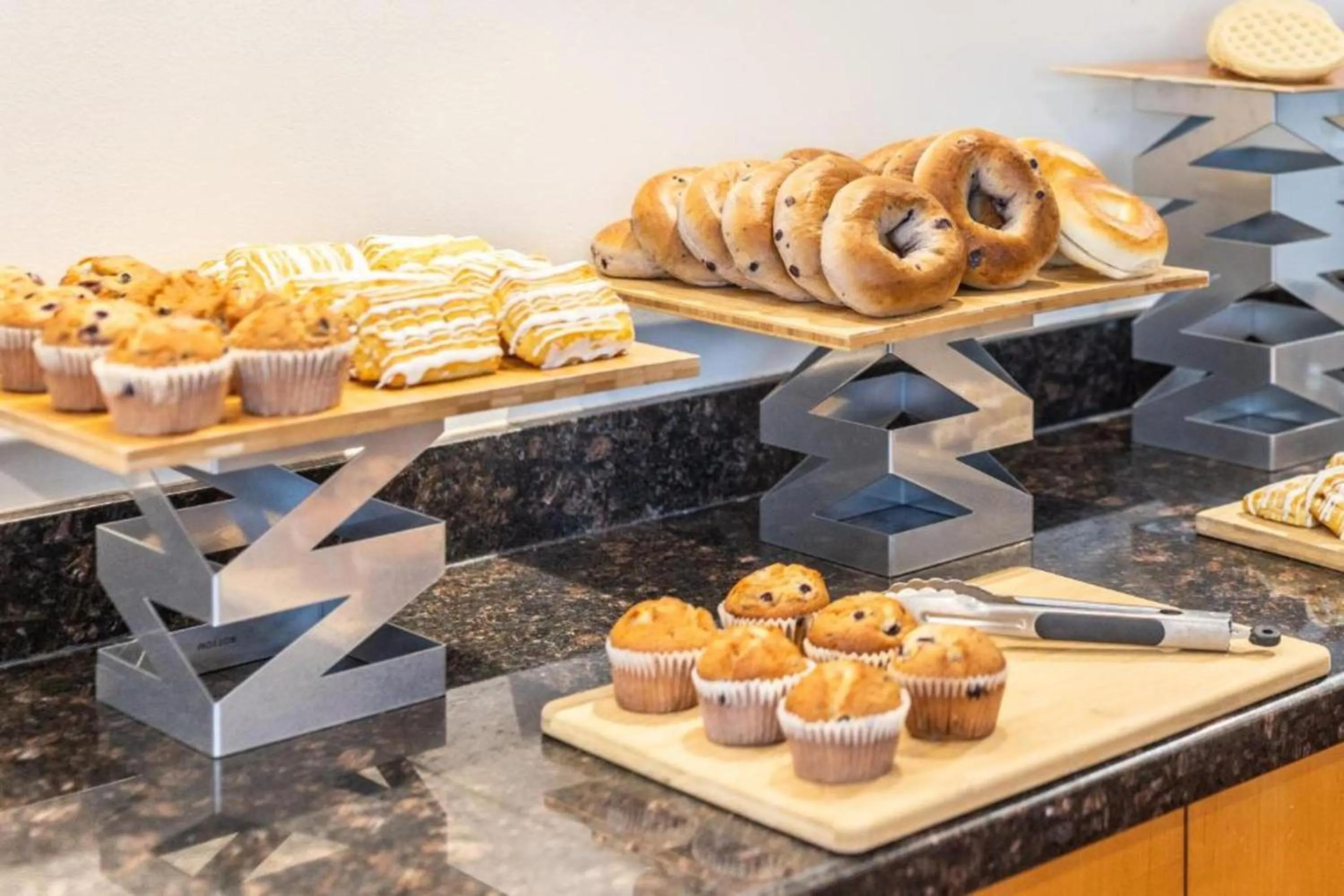 Breakfast in Atrium Hotel Vancouver