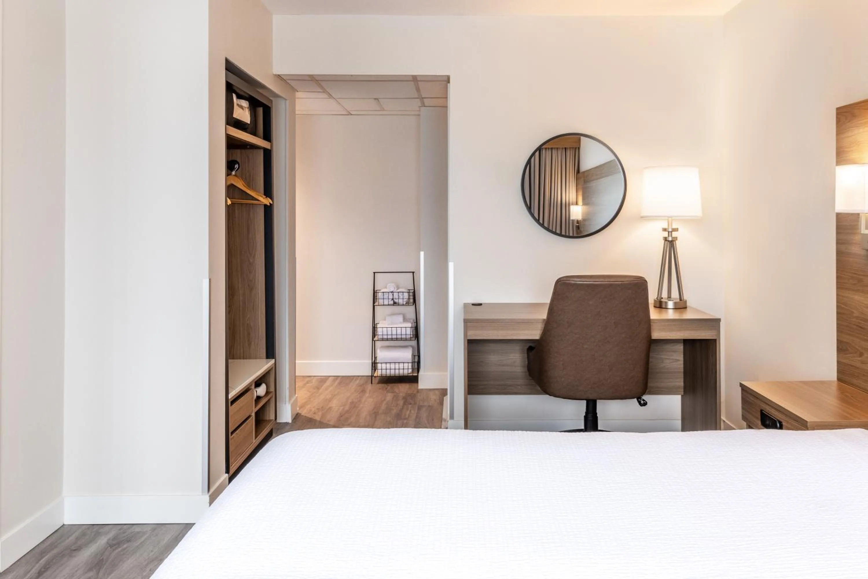 Bed in Atrium Hotel Vancouver