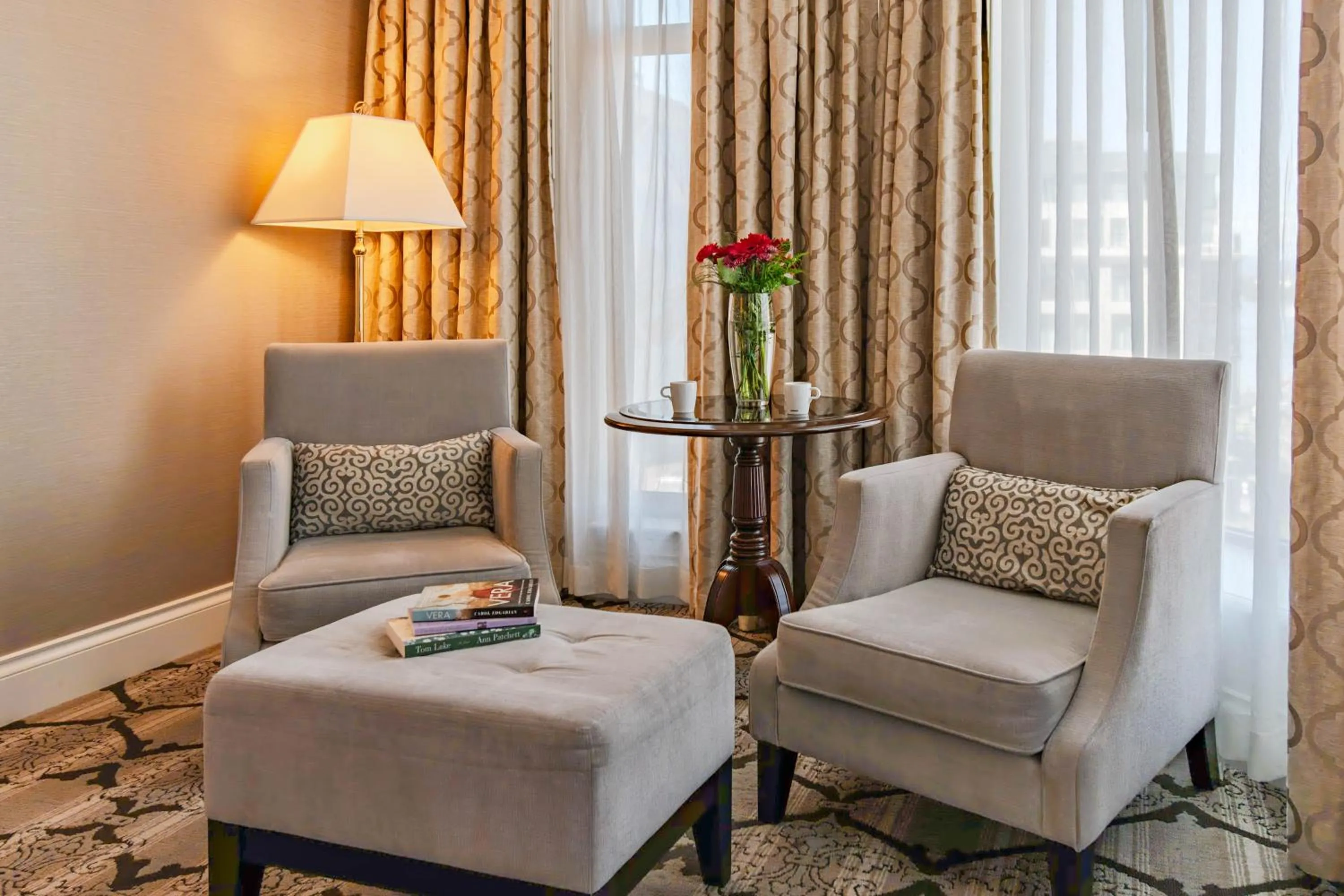 Seating area in The Magnolia Hotel & Spa