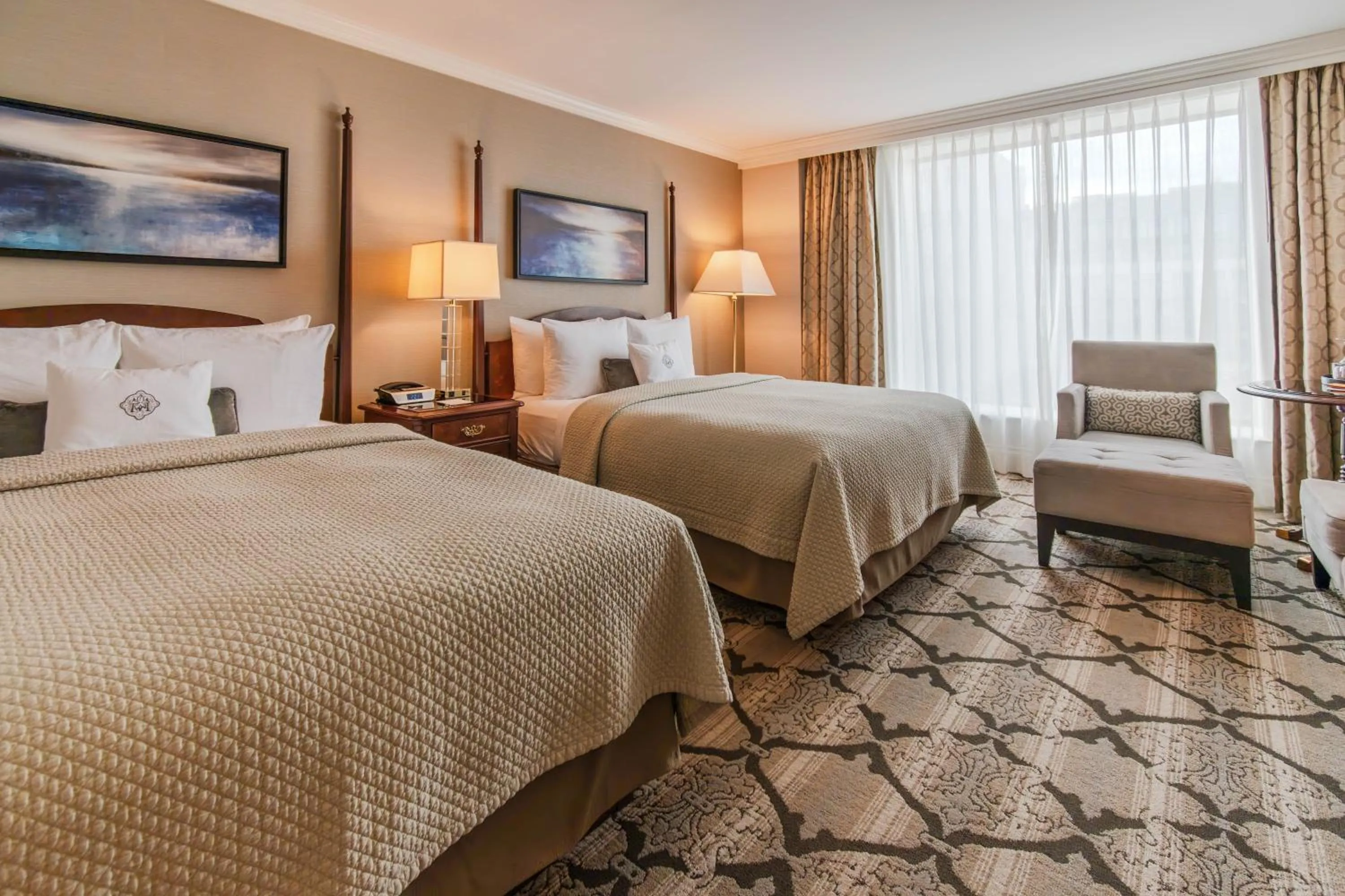 Bed in The Magnolia Hotel & Spa