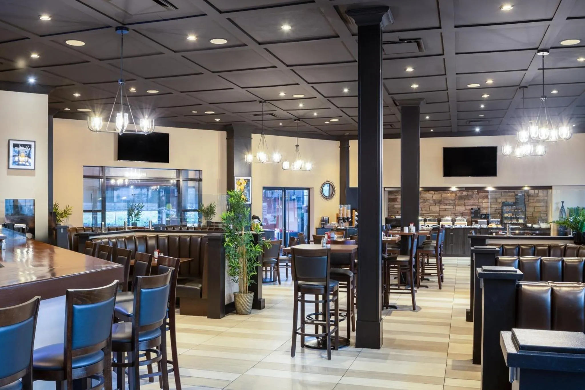 Restaurant/places to eat in Holiday Inn Vancouver Airport Richmond by IHG