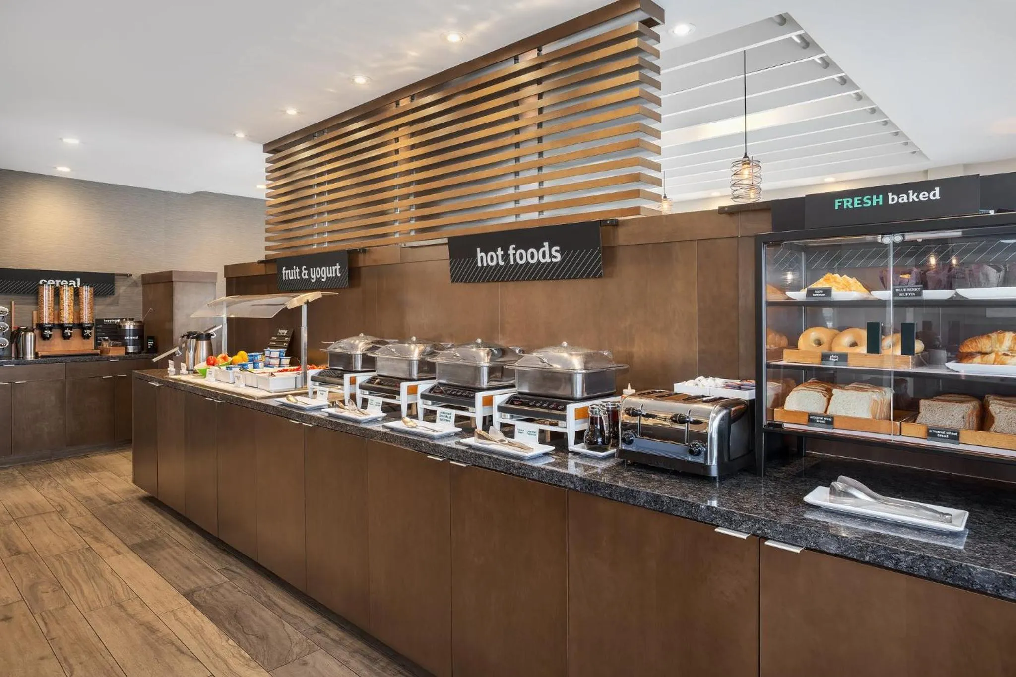 Restaurant/places to eat in Holiday Inn Calgary Airport by IHG