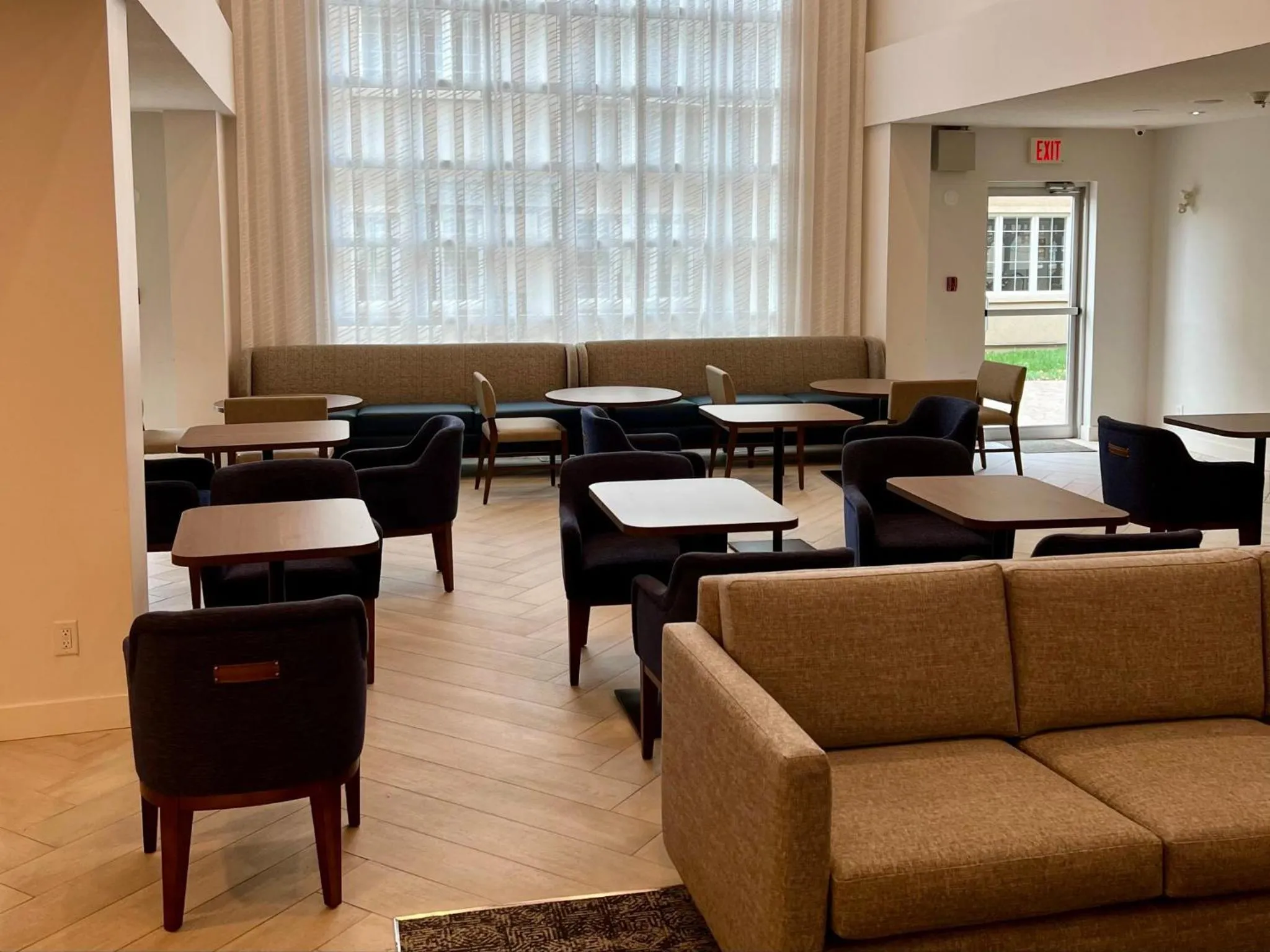 Breakfast in Staybridge Suites - Calgary Airport by IHG